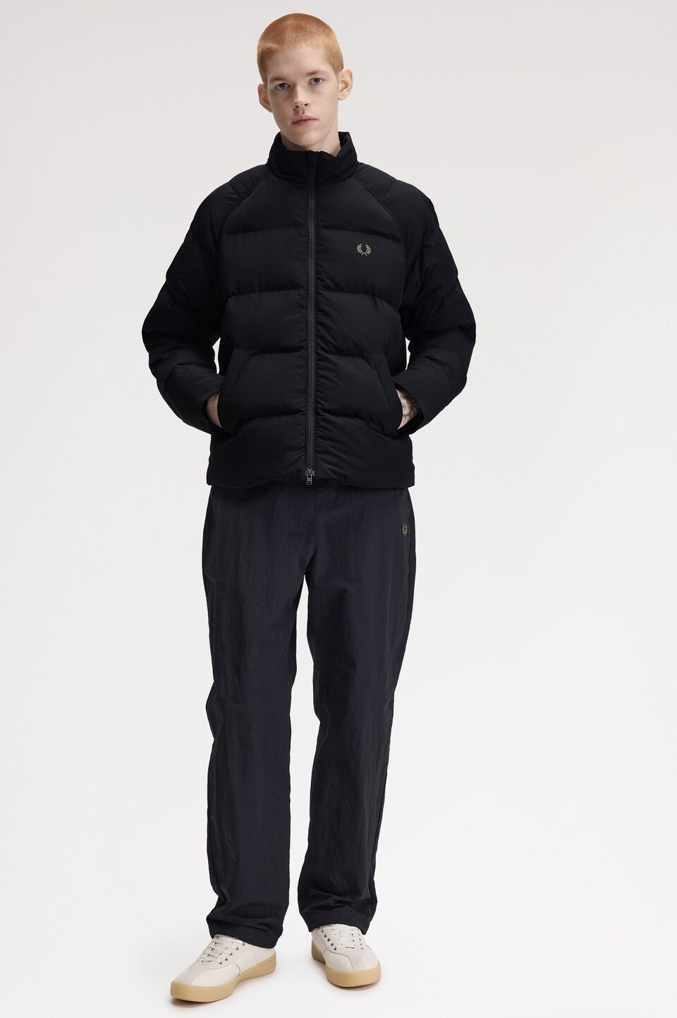 FRED PERRY 「FRED PERRY／Raglan Sleeve Padded Jacket／ワンポイントロゴ ラグランスリーブ中綿ジャケット」|その他|