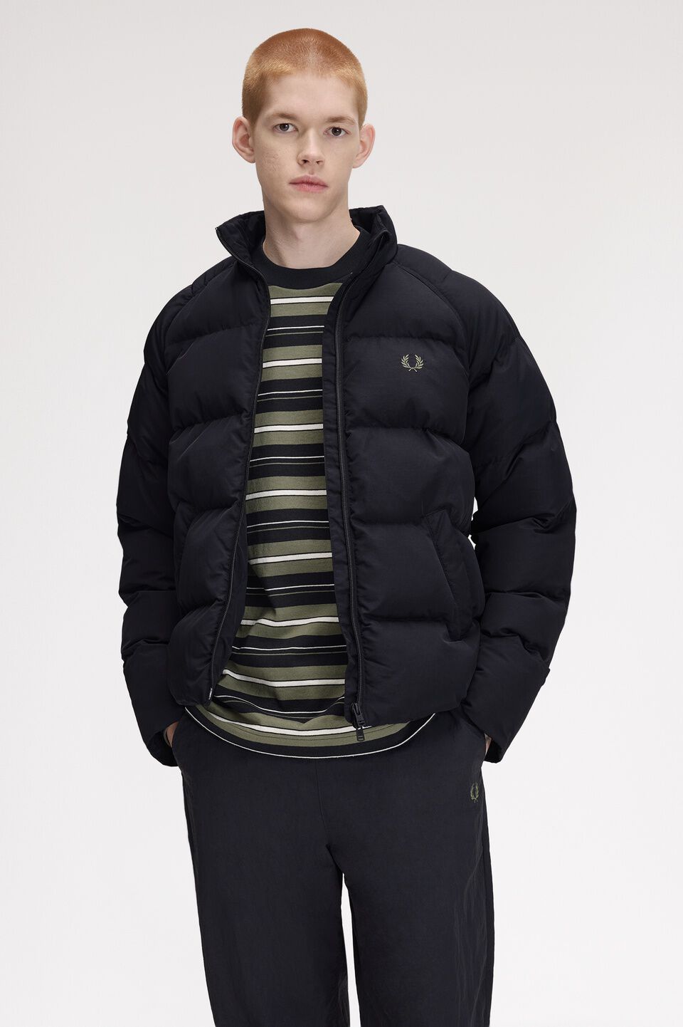 FRED PERRY 「FRED PERRY／Raglan Sleeve Padded Jacket／ワンポイントロゴ ラグランスリーブ中綿ジャケット」|その他|