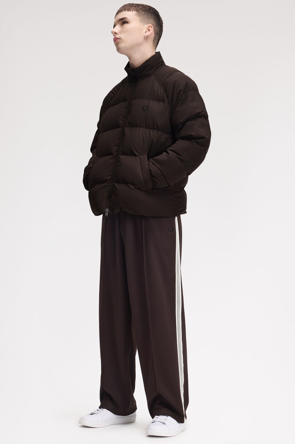 FRED PERRY 「FRED PERRY／Raglan Sleeve Padded Jacket／ワンポイントロゴ ラグランスリーブ中綿ジャケット」|その他|