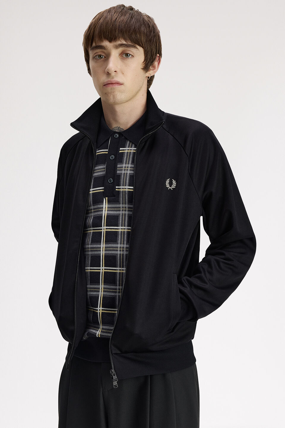 FRED PERRY 「FRED PERRY／Tartan Applique Track Jacket／タータンアップリケトラックジャケット」|スウェット・ジャージ|