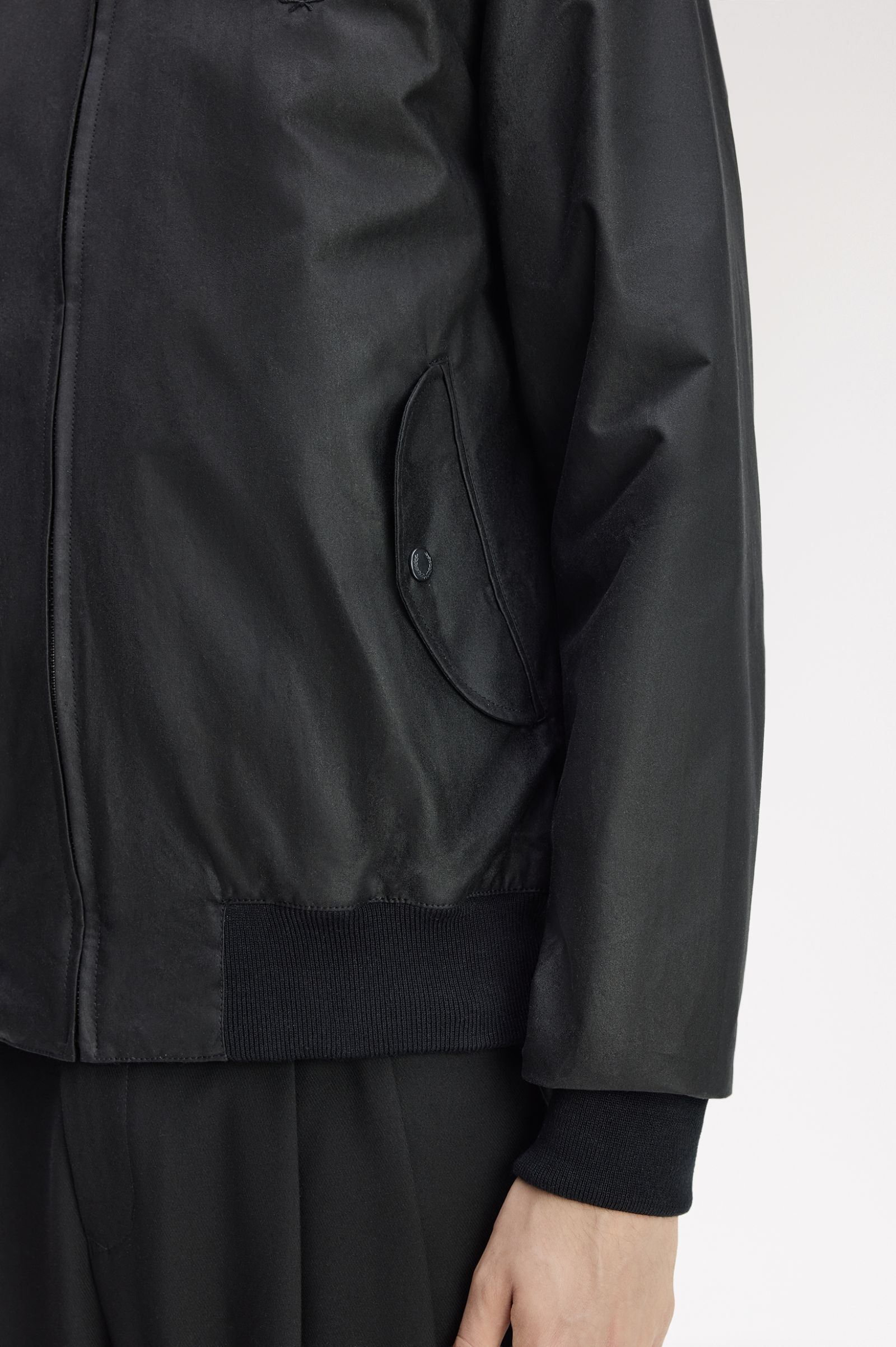 FRED PERRY 「FRED PERRY／Made In England Waxed Harrington Jacket／イギリス製 ワックスハリントンジャケット」|ブルゾン・スタジャン|