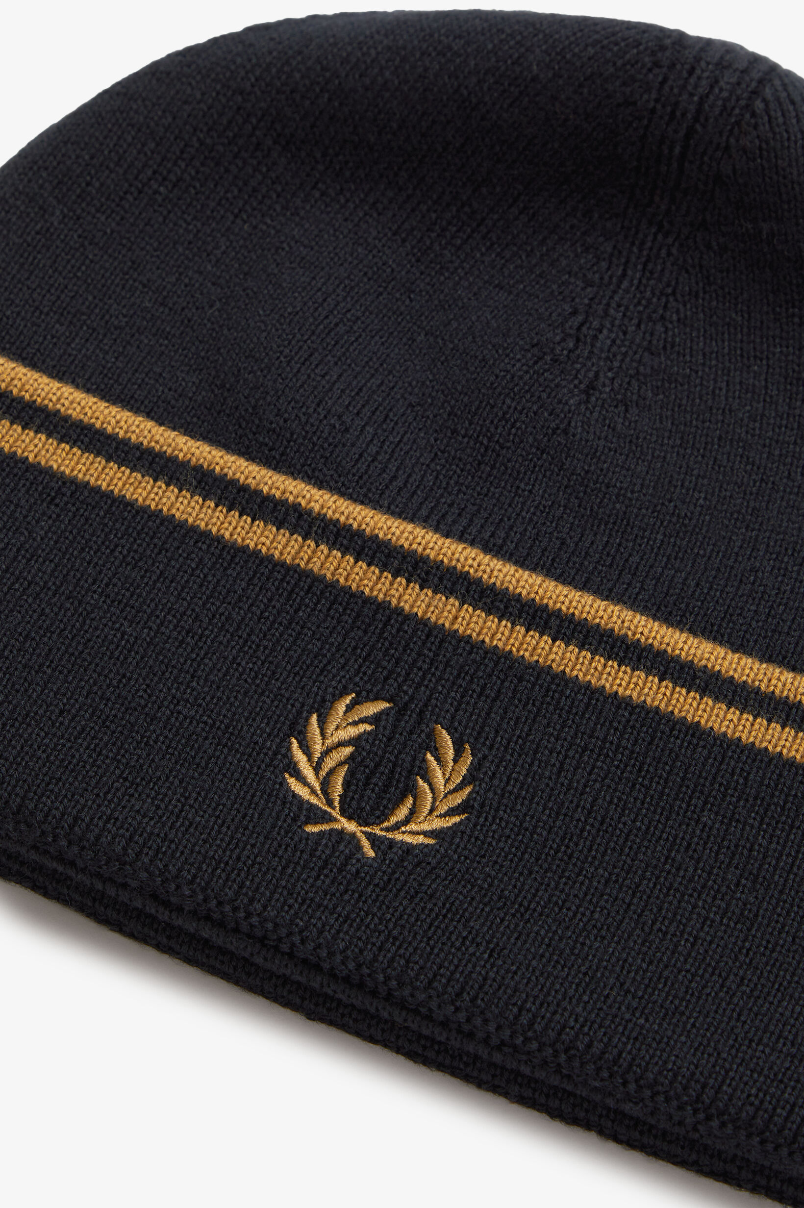 FRED PERRY 「FRED PERRY／Twin Tipped Merino Wool Beanie／ロゴ刺繍 ツインティップドビーニー」|ニット帽|