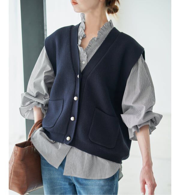 SLOBE IENA「《WEB限定カラーあり》Vネックフリル ボリュームスリーブブラウス」|シャツ・ブラウス|
