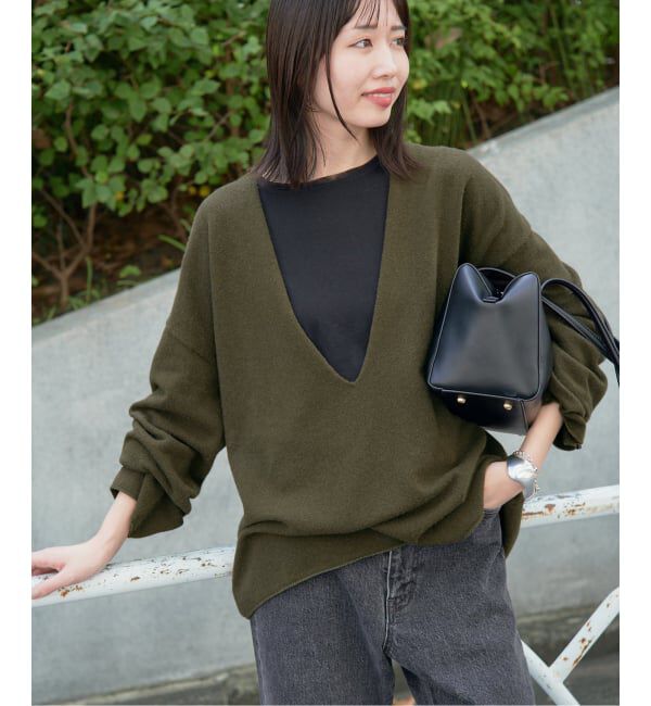 SLOBE IENA「《WEB限定カラーあり》echecs Vネックプルオーバー」|ニット・セーター|カーキ