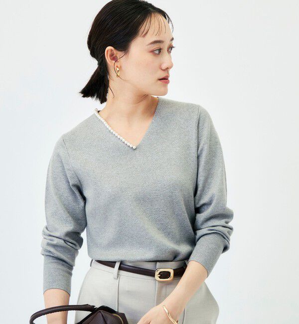 NOLLEY'S sophi「【WEB限定】《手洗い可能》片衿パール総針Vネックプルオーバー」|ニット・セーター|ミディアムグレー