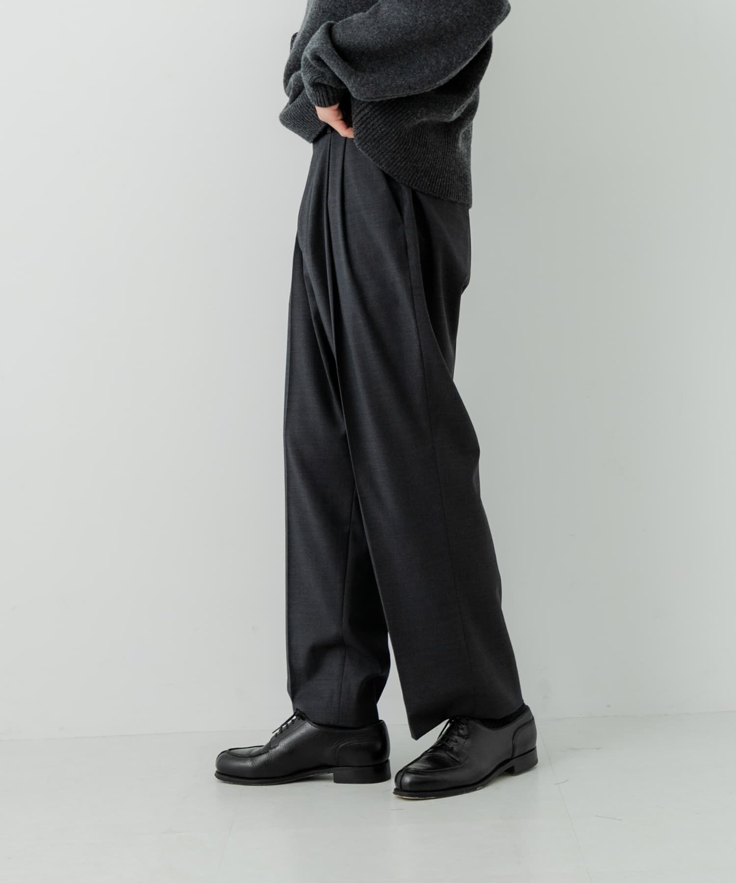 URBAN RESEARCH「new basic　Wool Silk Gabardine Pants」|その他|