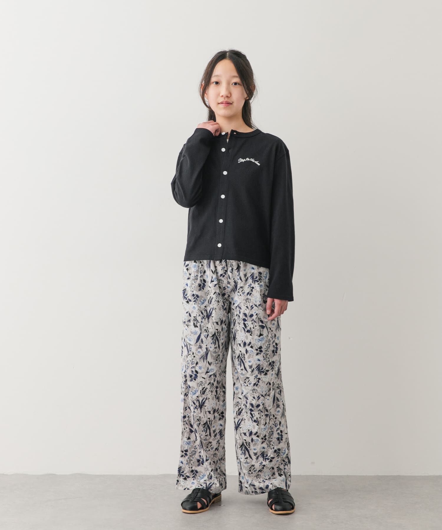 URBAN RESEARCH DOORS「『150サイズあり』クルーネック1pt刺繍カーディガン(KIDS)」|その他|