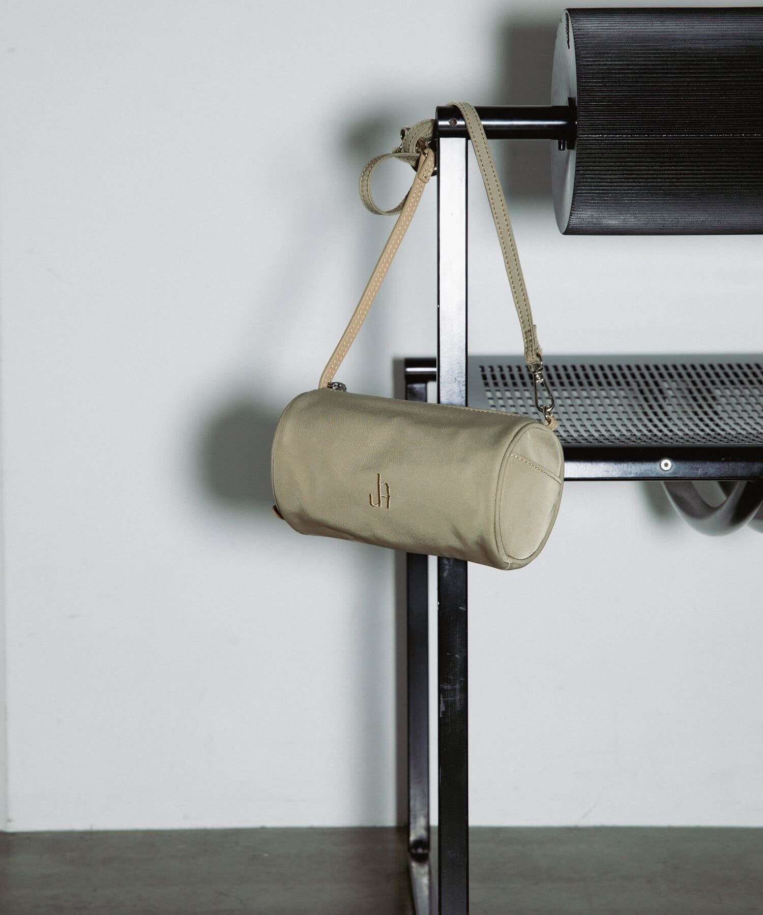 RODE SKO「hun RODESKO　Dual Roll medium」|ハンドバッグ|ベージュ