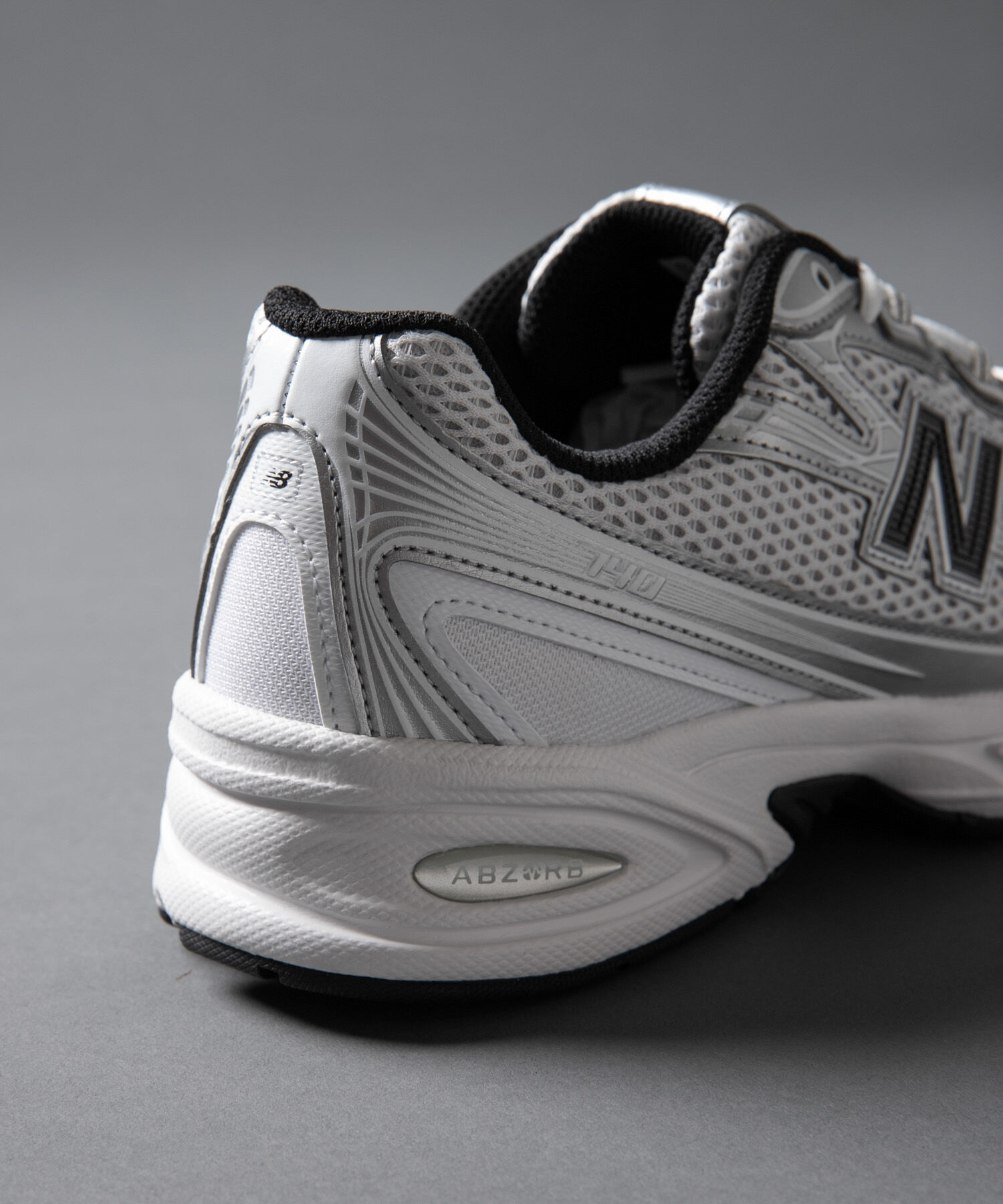 URBAN RESEARCH DOORS「NEW BALANCE　740」|スニーカー|
