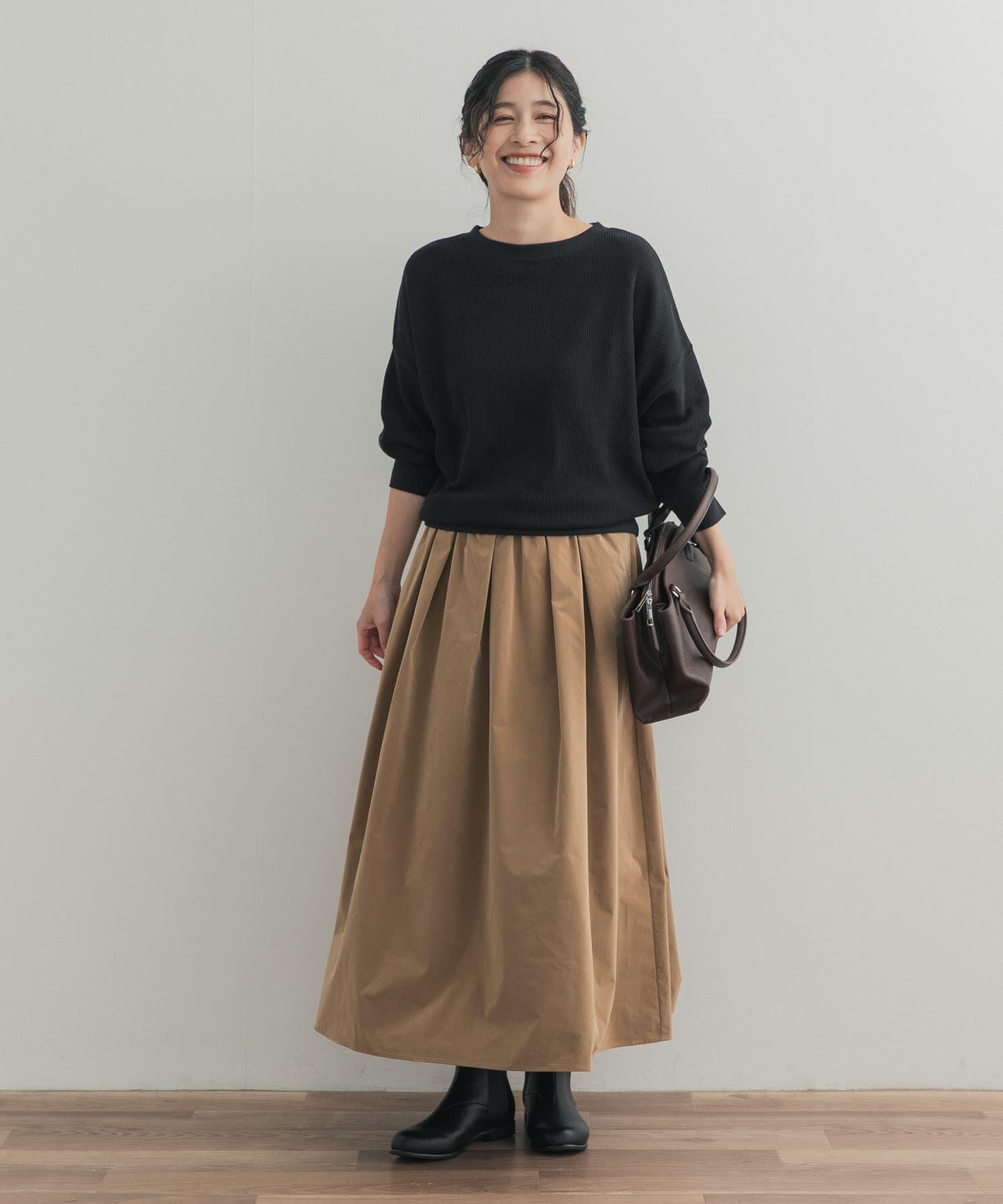 URBAN RESEARCH DOORS「『一部WEB限定カラー』タックフライスロングスリーブプルオーバー」|Tシャツ・カットソー|