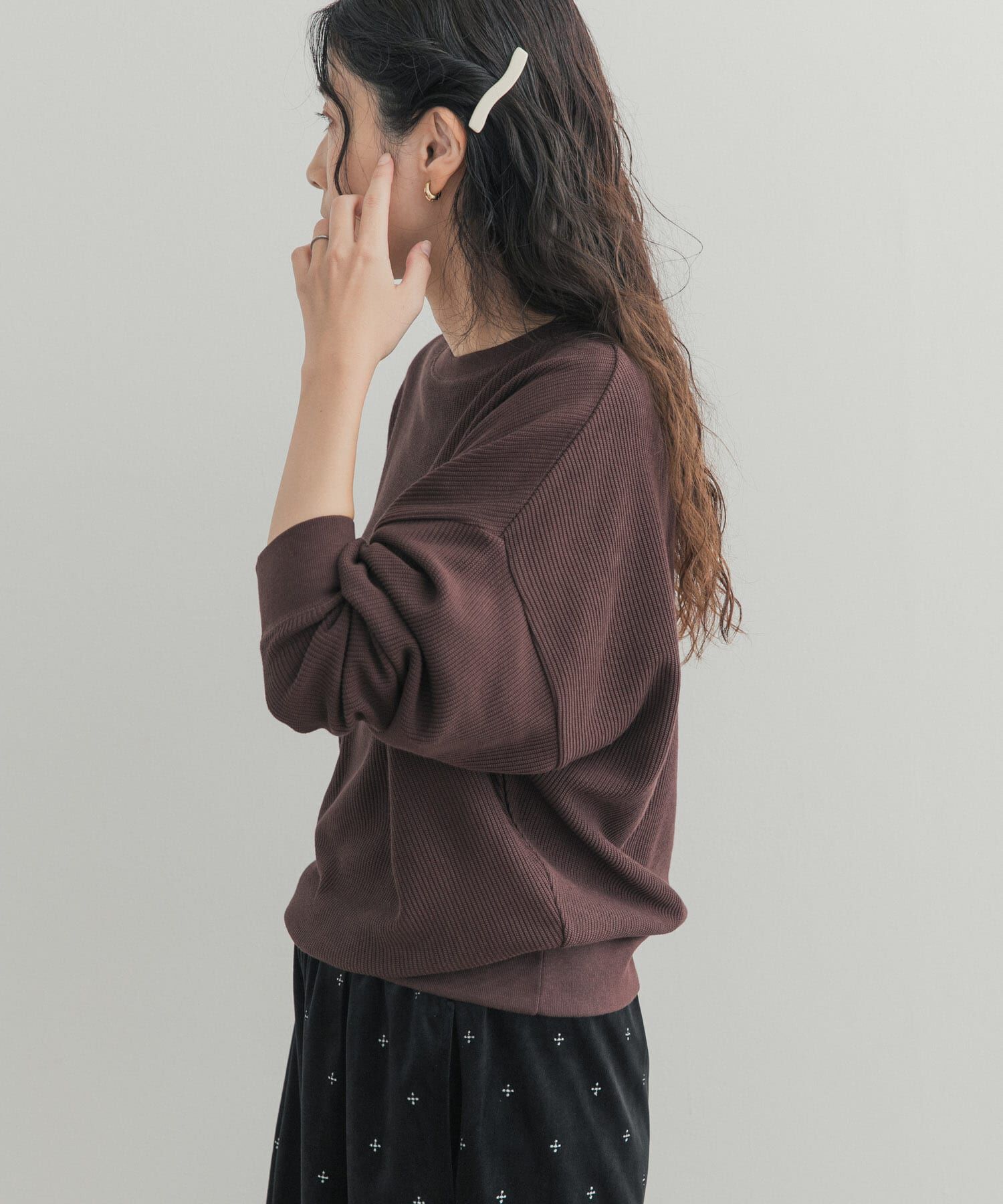 URBAN RESEARCH DOORS「『一部WEB限定カラー』タックフライスロングスリーブプルオーバー」|Tシャツ・カットソー|