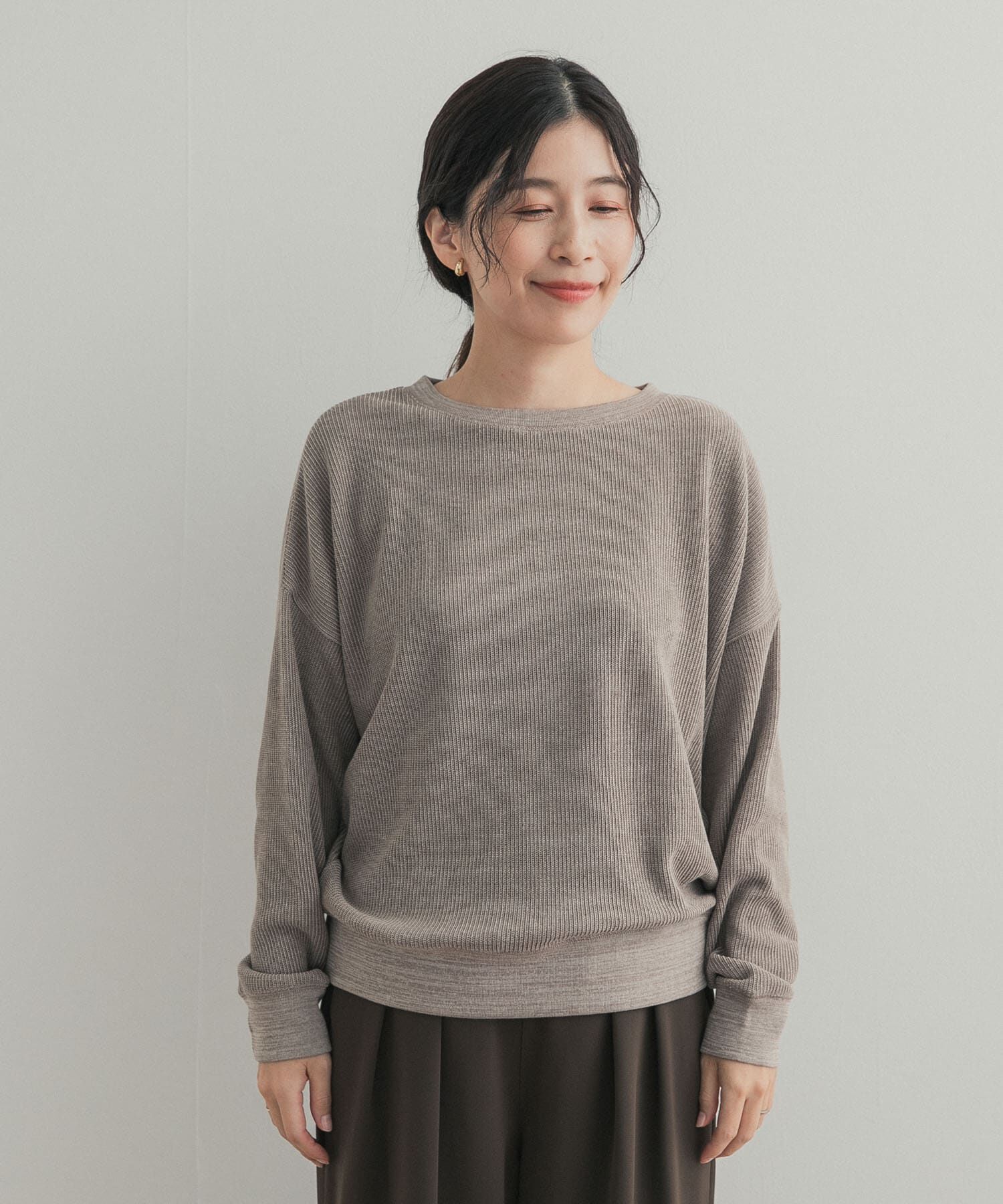 URBAN RESEARCH DOORS「『一部WEB限定カラー』タックフライスロングスリーブプルオーバー」|Tシャツ・カットソー|