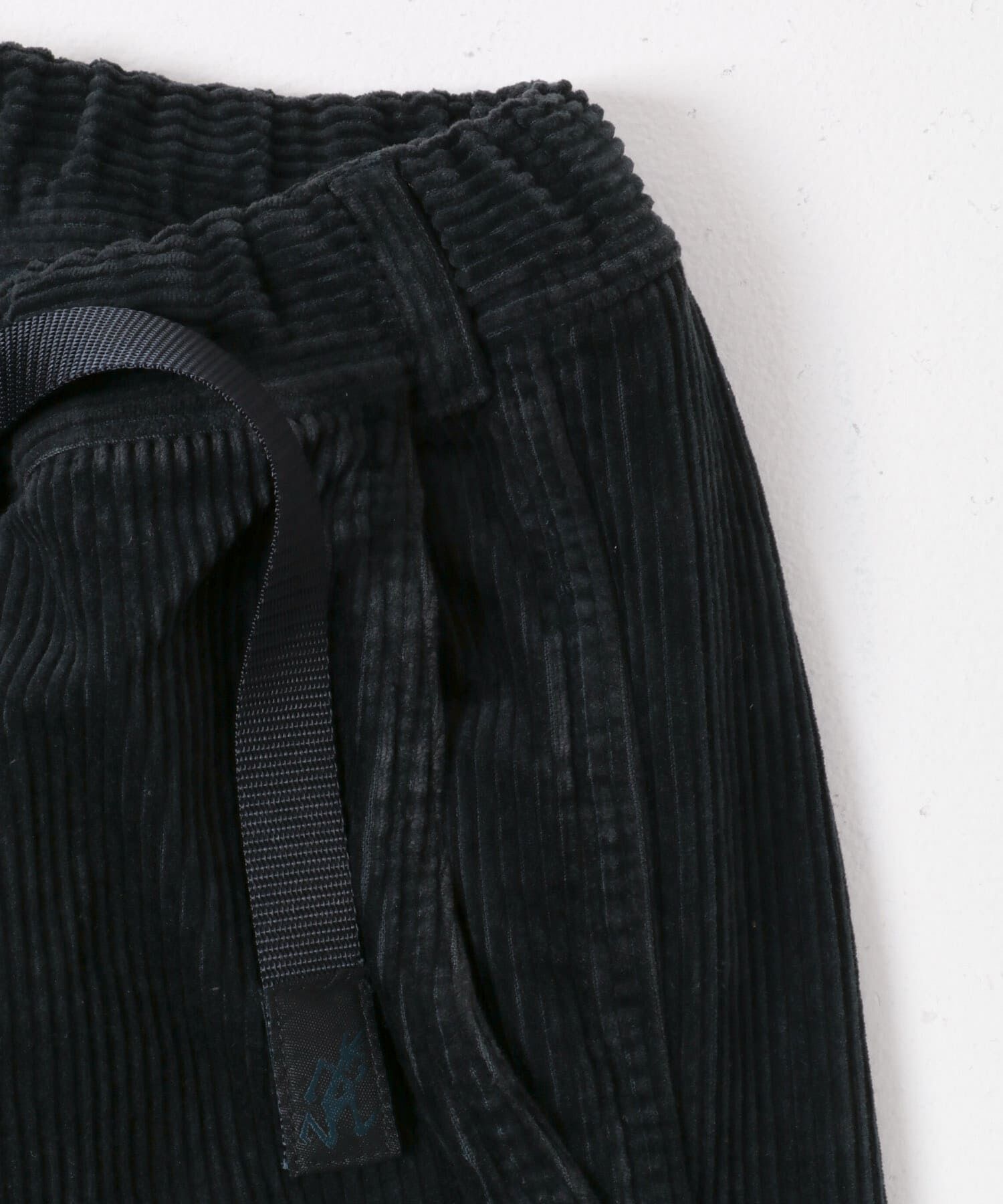URBAN RESEARCH DOORS「『別注』Gramicci for DOORS　8Wコーデュロイ トラウザー」|その他|