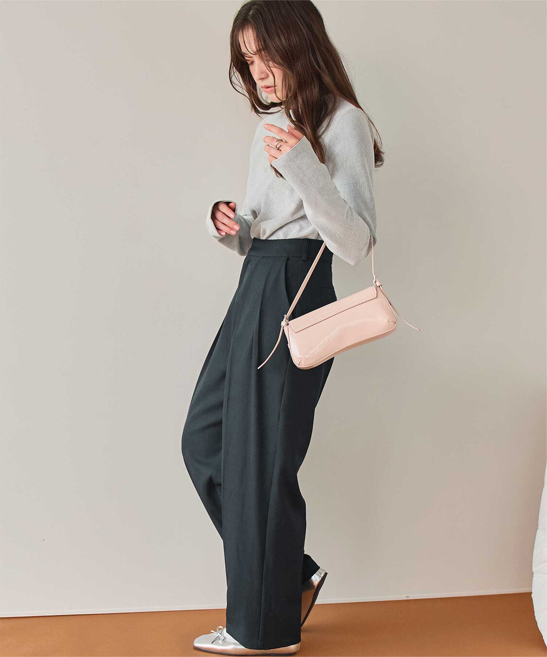 titivate「インタックセンタープレスワイドパンツ」|スラックス|