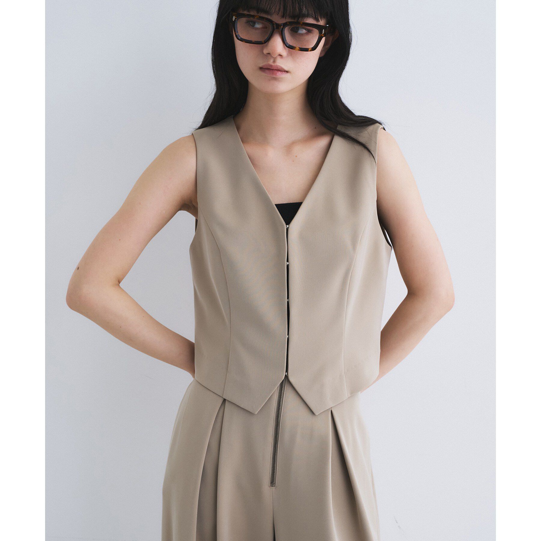CODE A「front hook short vest」|ベスト・ジレ|ベージュ(052)