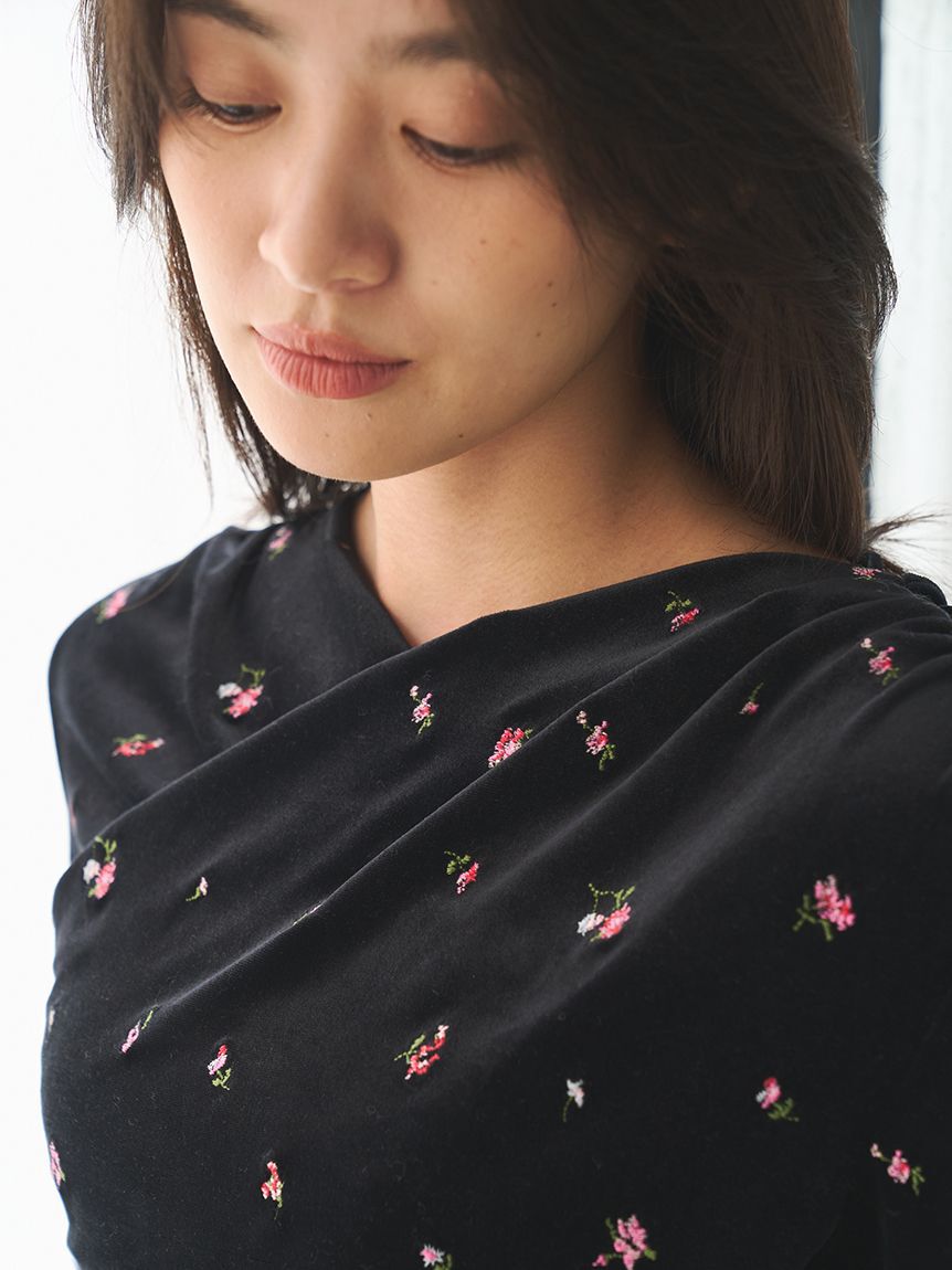 Mila Owen「【ウォッシャブル】エンブロイダリーベロアトップス」|Tシャツ・カットソー|