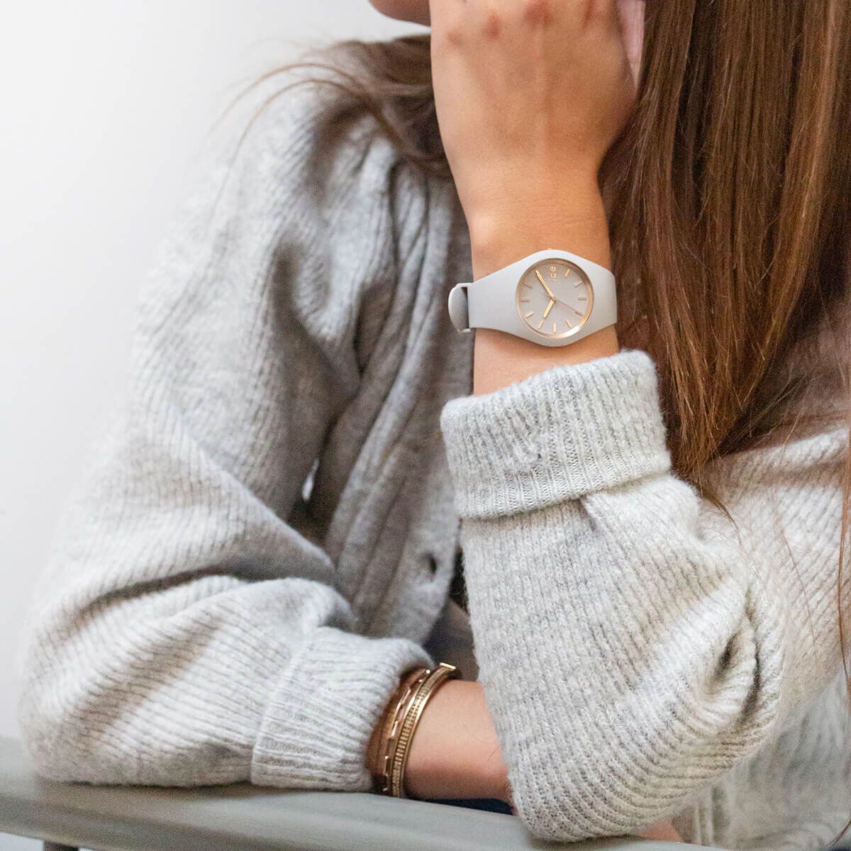 ICE-WATCH「〈ICE-WATCH(ｱｲｽｳｫｯﾁ)〉ｽﾓｰﾙｼﾘｺﾝ ｳｨﾝﾄﾞ ICE glam brushed 」|腕時計|