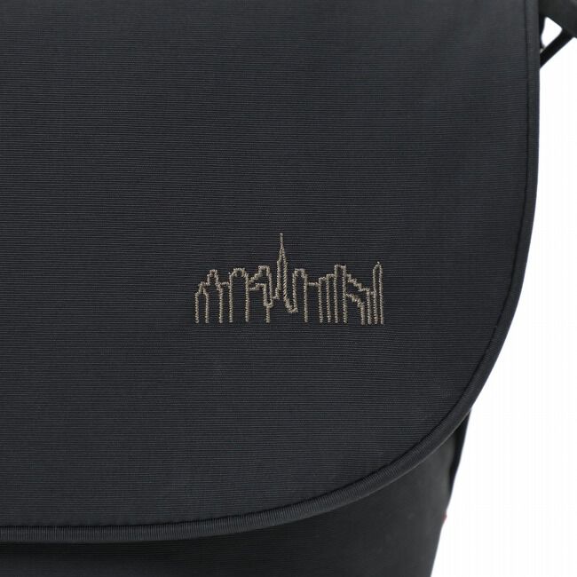 Manhattan Portage「NYLON MESSENGER BAG JR (SM) BP W/DIV MGNT NYLON TUSSAH QUILL」|ショルダー・メッセンジャー|
