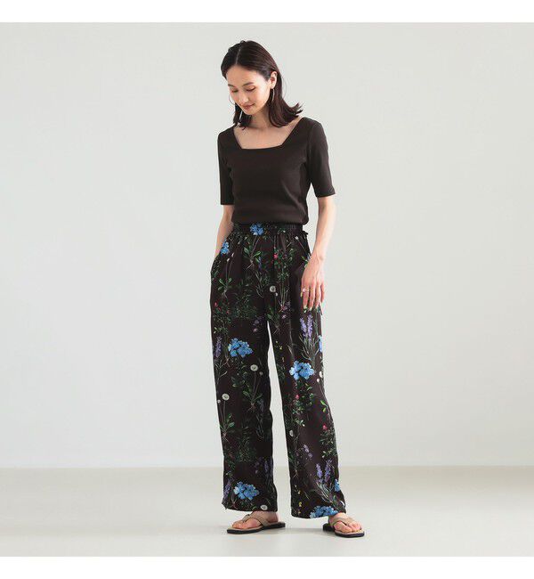 BEAMS SELECTION for WOMEN「【別注】スタイリスト佐藤佳菜子 &times; SLOANE / スクエアネック リブ Tシャツ」|Tシャツ・カットソー|