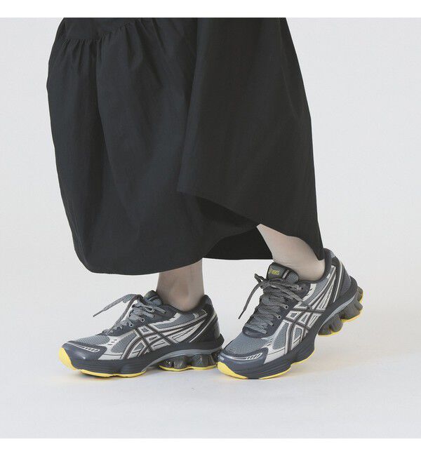 BEAMS SELECTION for WOMEN「ASICS / GEL-KINETIC FLUENT」|スニーカー|GRAVEL/CARBON