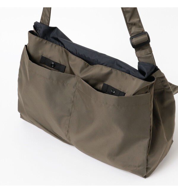 BEAMS「【別注】SLOW / NYLON SHOULDER BAG」|リュック|