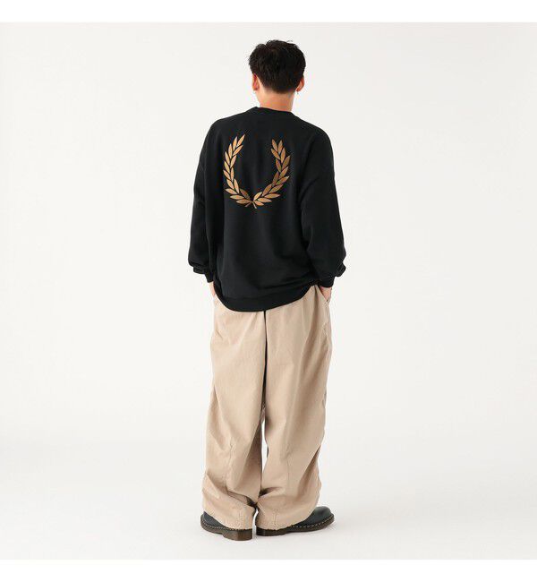 BEAMS「FRED PERRY / エンブロイダリー クルーネック スウェット」|スウェット・ジャージ|