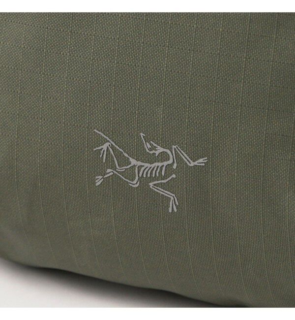BEAMS「ARC&rsquo;TERYX / Granville Crossbody Bag」|リュック|