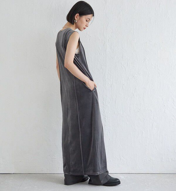 SHIPS for women「Wai＋:〈手洗い可能〉ストレッチ ポリエステル ベロア ワンピース」|ワンピース|