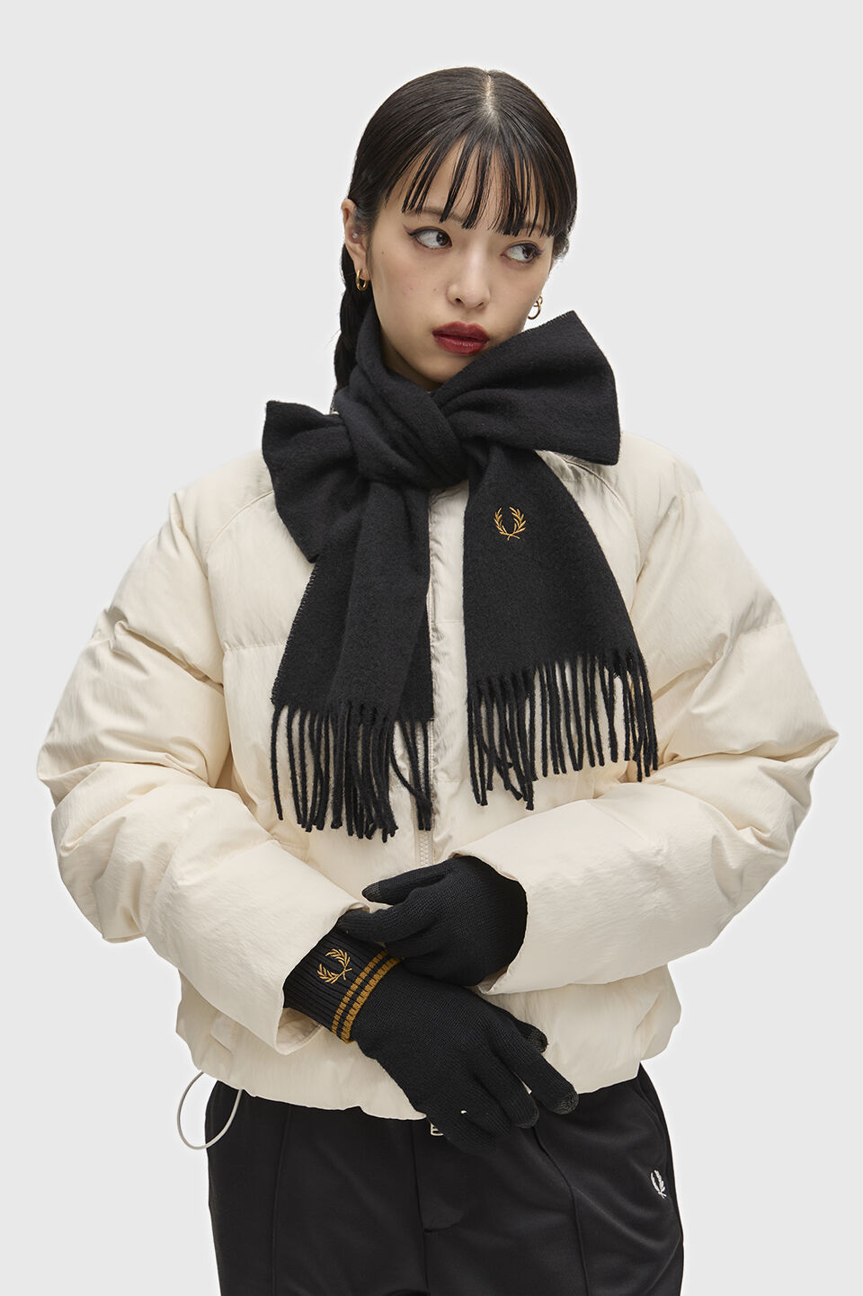 FRED PERRY 「FRED PERRY／Plain Woven Scarf／ワンポイントロゴ ウールマフラー」|マフラー|