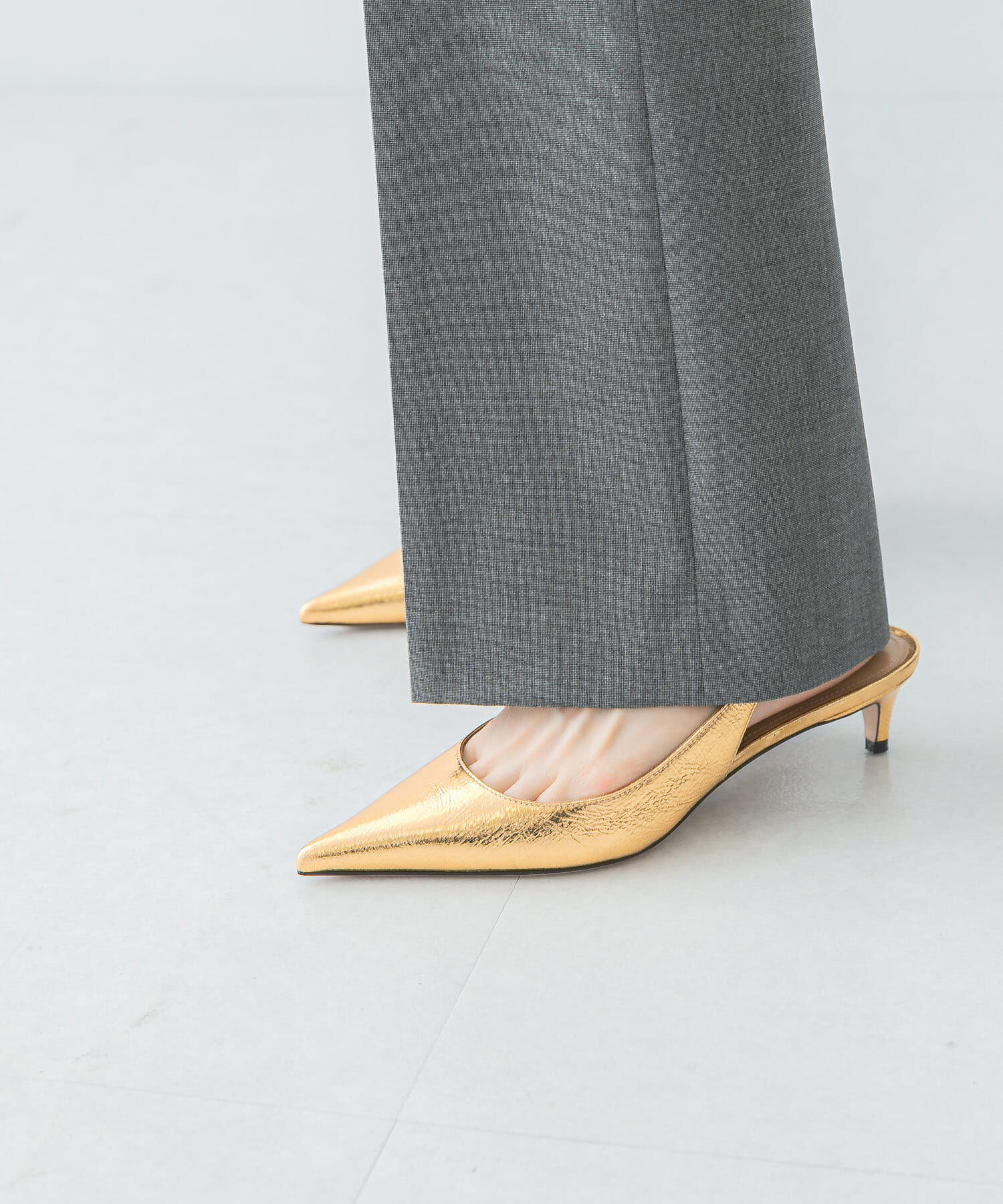 URBAN RESEARCH ROSSO「PELLICO　バックストラップパンプス」|パンプス|