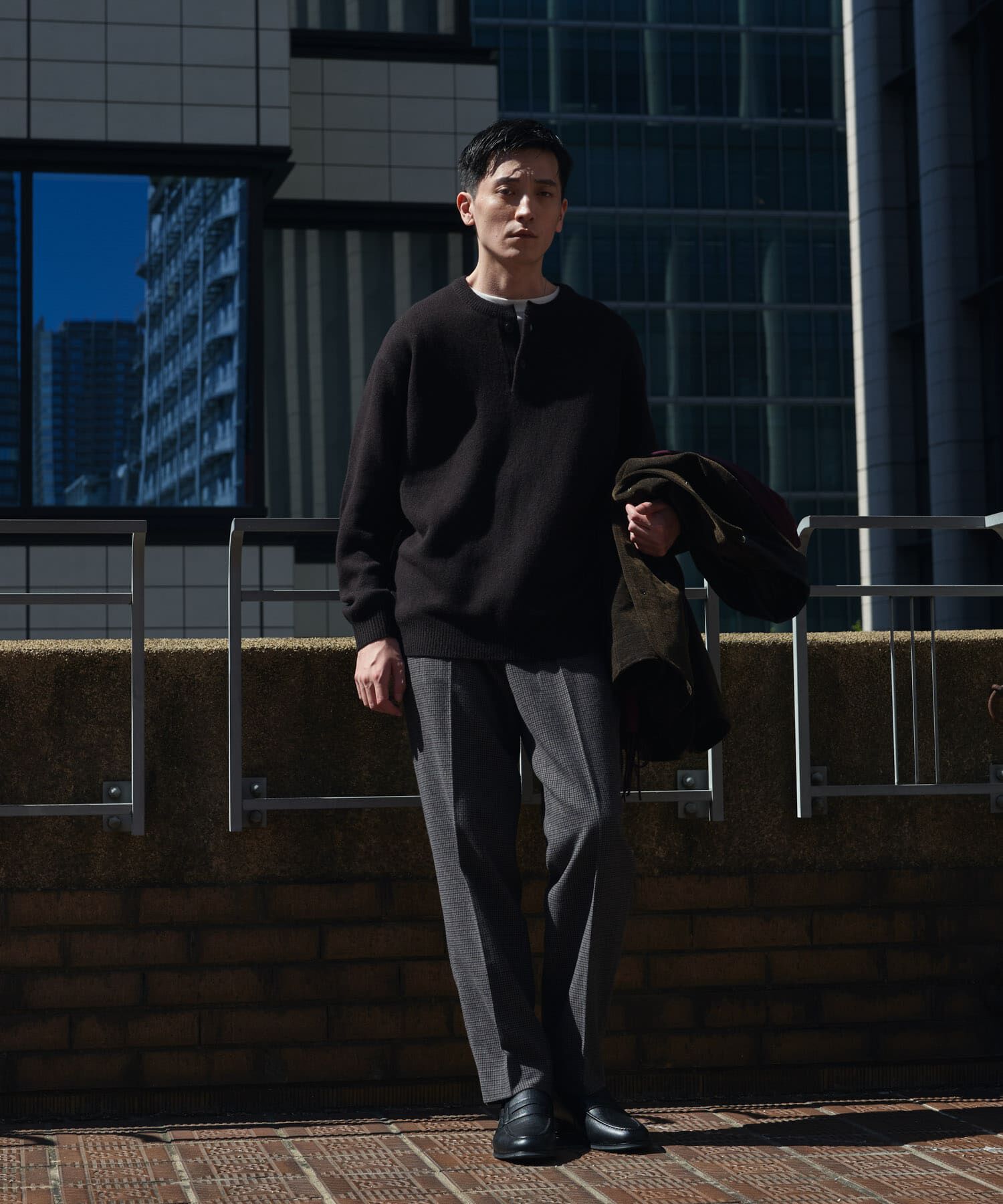 URBAN RESEARCH DOORS「ハミルトンウールヘンリーネックニット」|ニット・セーター|