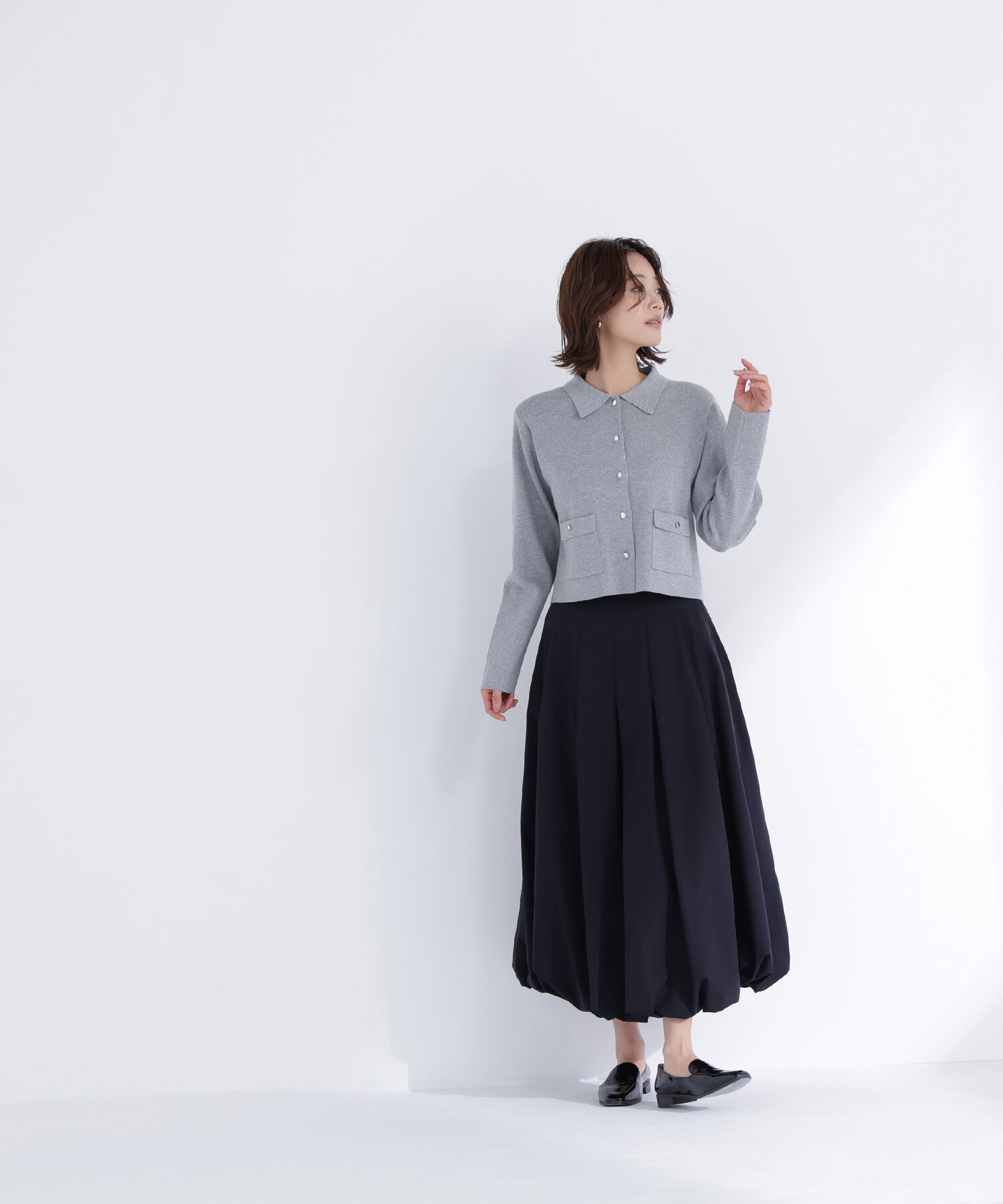  「〈ちょうど、いい服〉&ldquo;きちんと見え上手&rdquo;な襟付きニット」|ニット・セーター|
