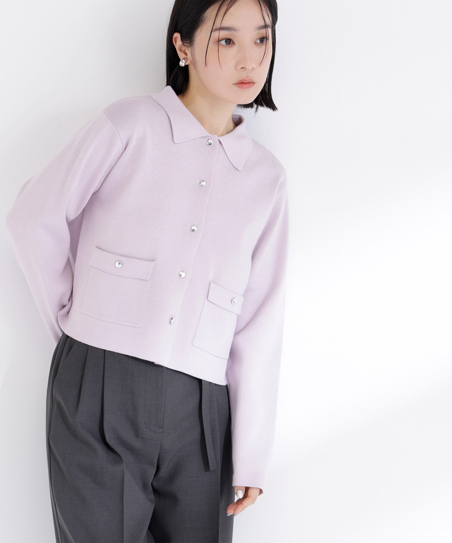  「〈ちょうど、いい服〉&ldquo;きちんと見え上手&rdquo;な襟付きニット」|ニット・セーター|