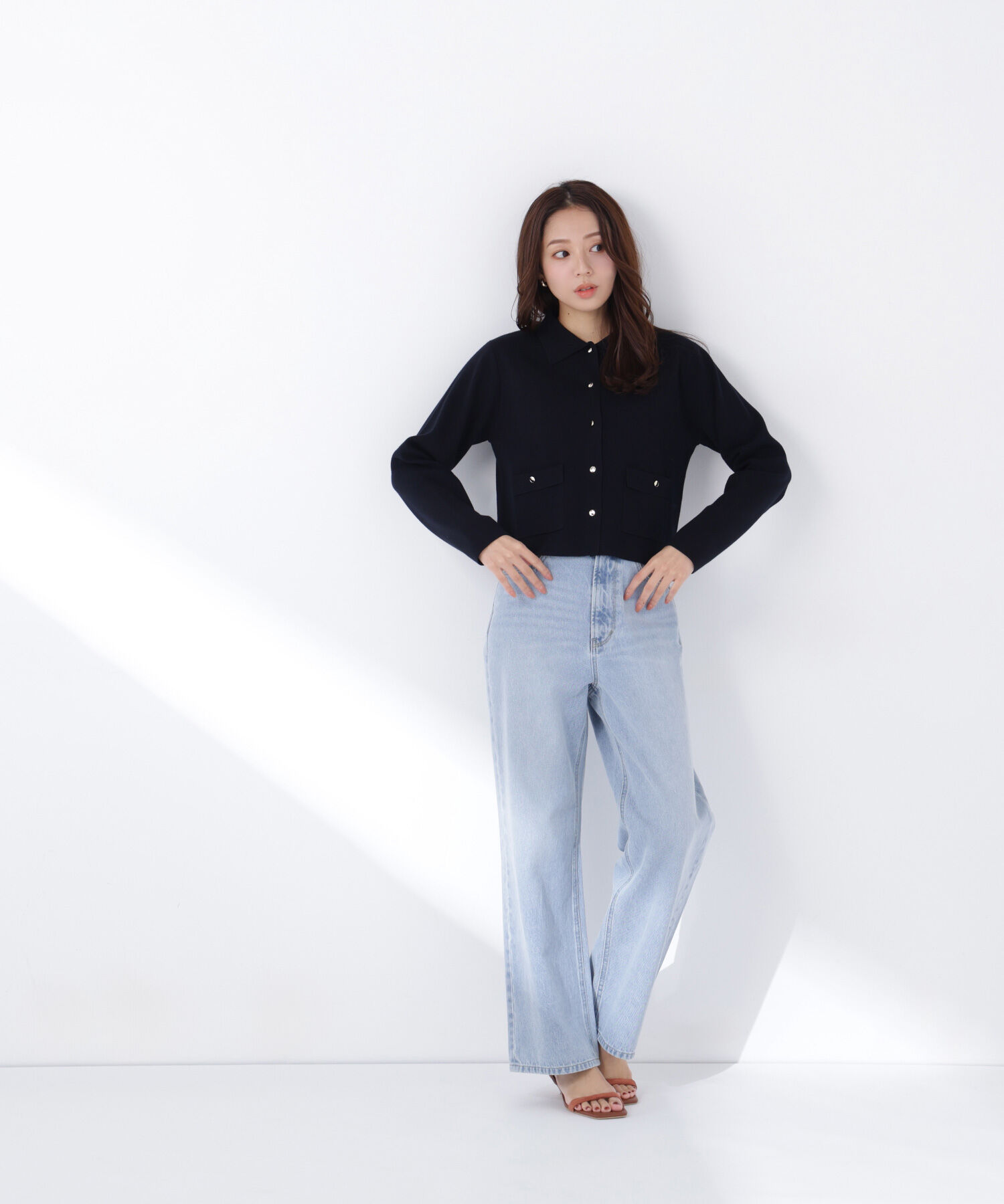  「〈ちょうど、いい服〉&ldquo;きちんと見え上手&rdquo;な襟付きニット」|ニット・セーター|
