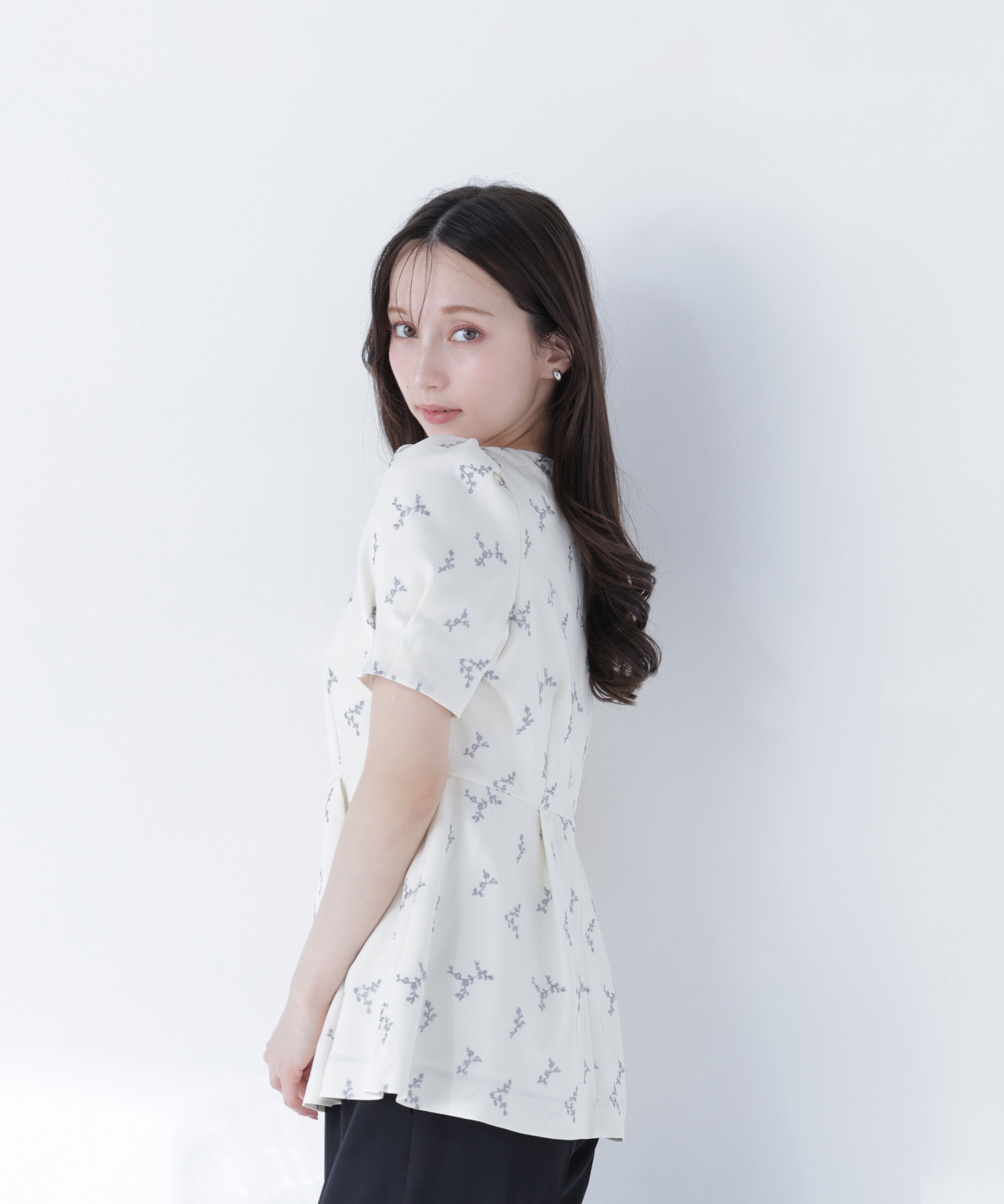  「ラメ刺繍ペプラムブラウス」|シャツ・ブラウス|