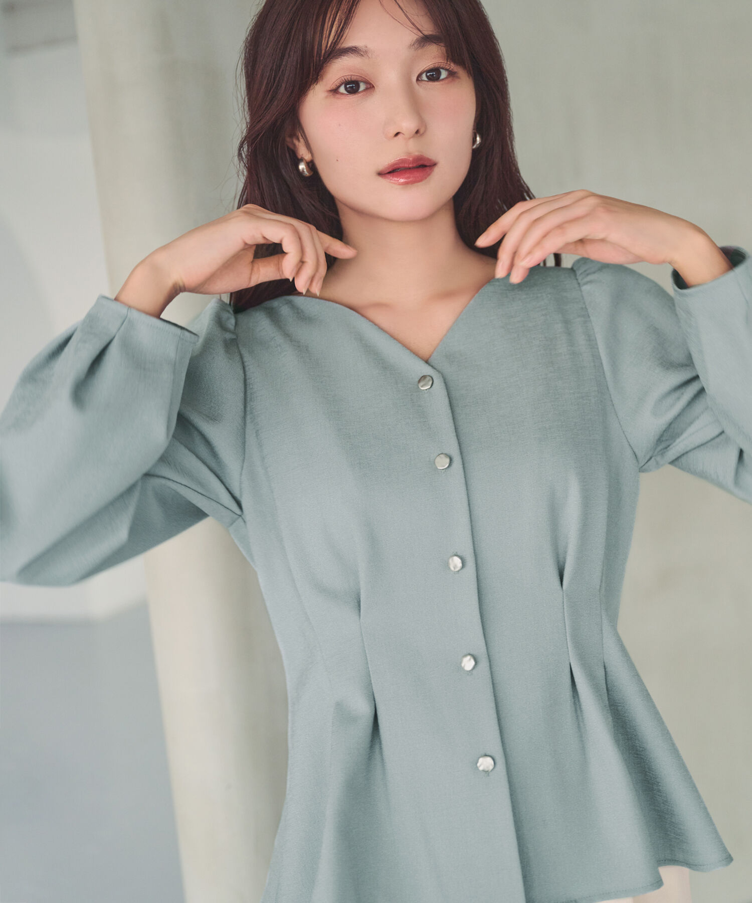  「＜ちょうど、いい服＞きゅっと、メリハリ仕掛けトップス 26AW」|シャツ・ブラウス|