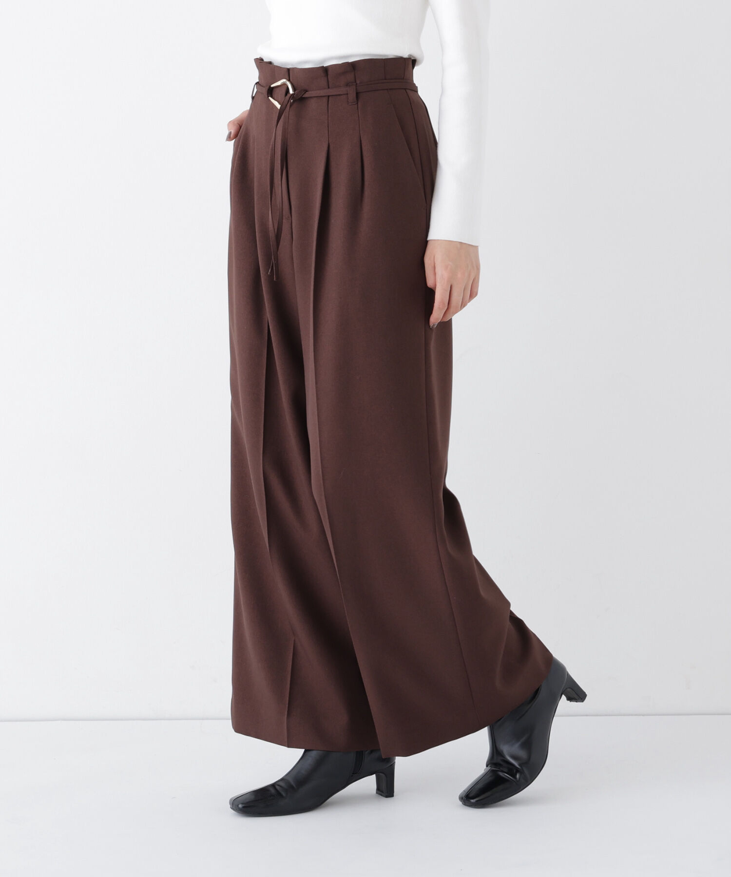  「＜CLASSY.11月号掲載＞ダブルベルトワイドパンツ　26AW」|その他|