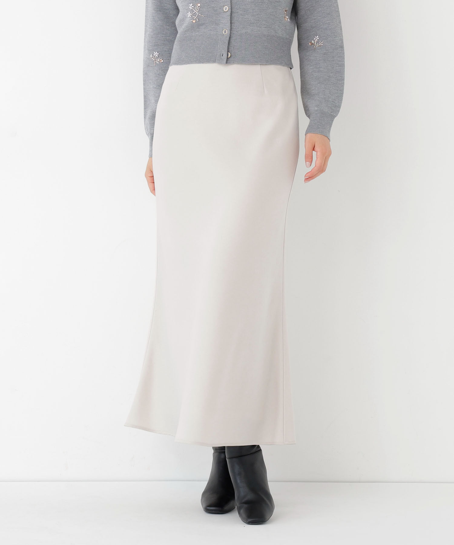  「バイアスサテンナロースカート　26FW」|スカート|