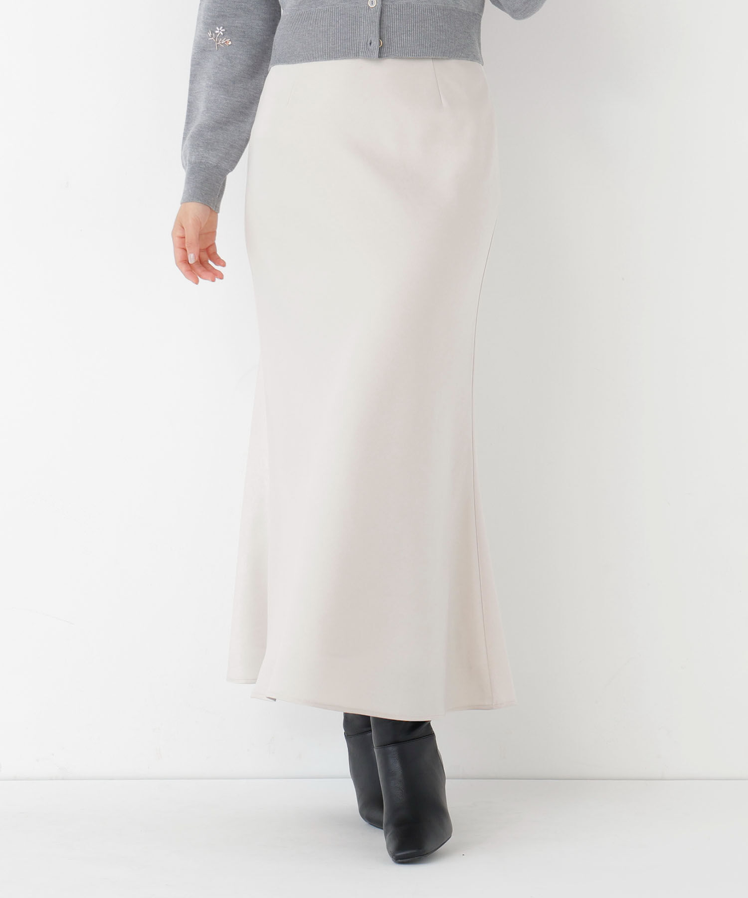  「バイアスサテンナロースカート　26FW」|スカート|