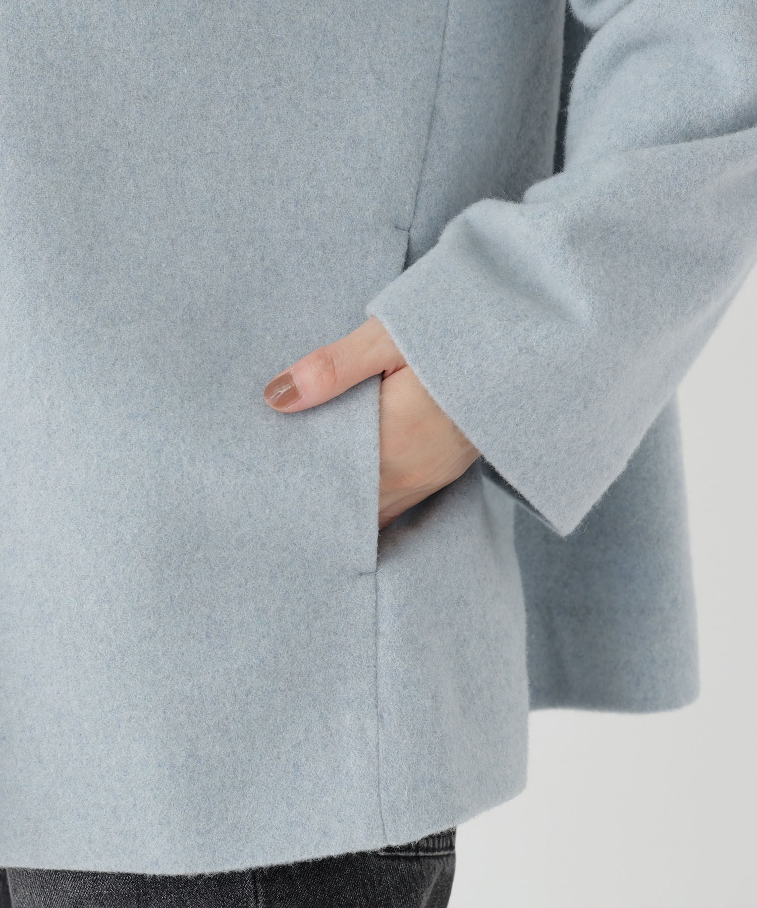  「＜EC限定カラー：イエロー＞カシミヤブレンドハーフコート 26AW」|ブルゾン・スタジャン|
