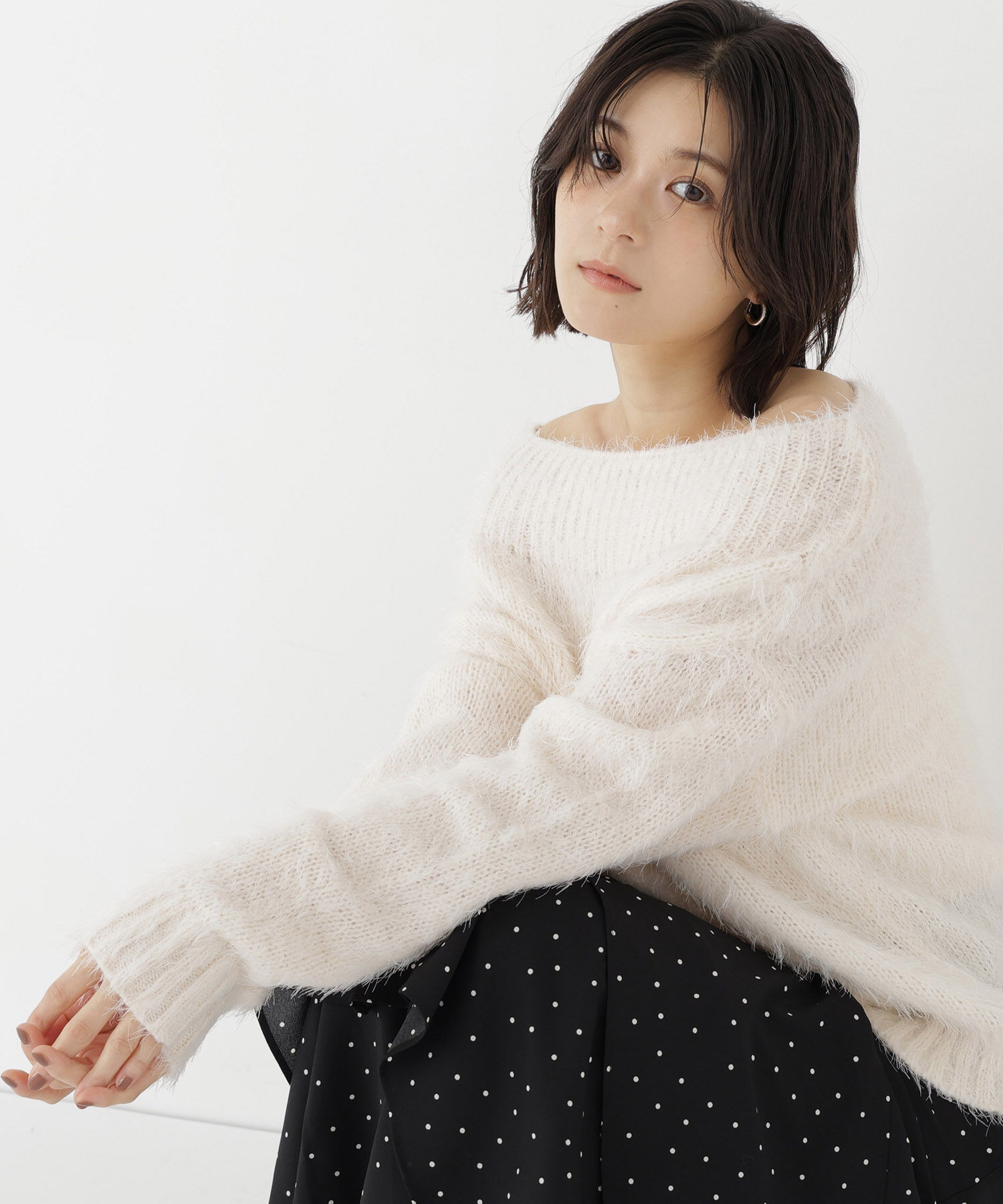  「オフショルヘアリーニット」|ニット・セーター|オフホワイト1