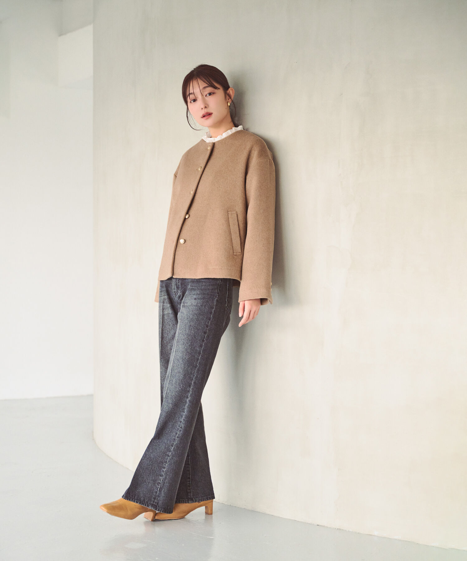  「<WEB限定ｶﾗｰ:ﾓｶ><ちょうど､いい服>&ldquo;いつものが見違えるﾊｰﾌｺｰ 」|ブルゾン・スタジャン|