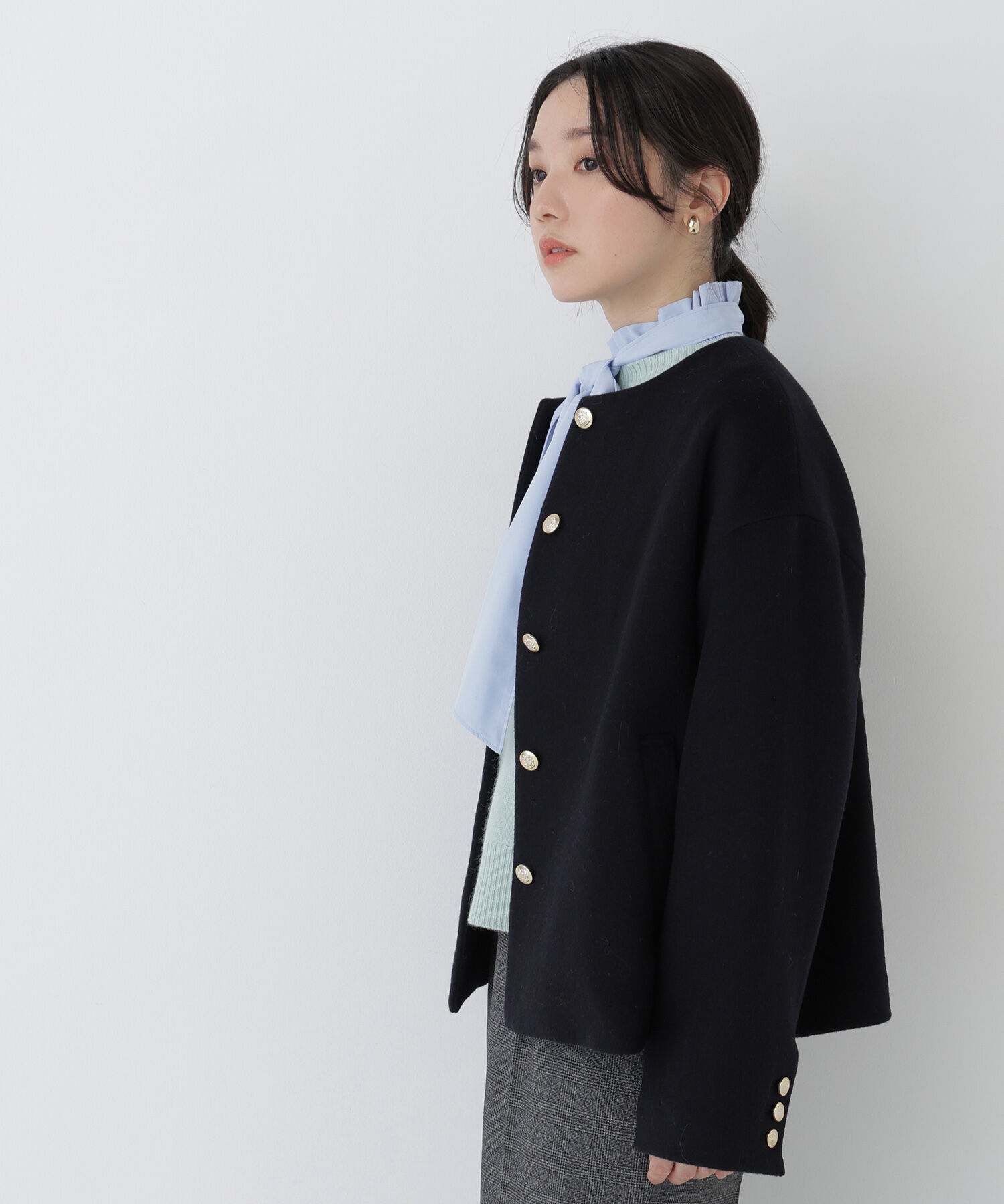  「<WEB限定ｶﾗｰ:ﾓｶ><ちょうど､いい服>&ldquo;いつものが見違えるﾊｰﾌｺｰ 」|ブルゾン・スタジャン|