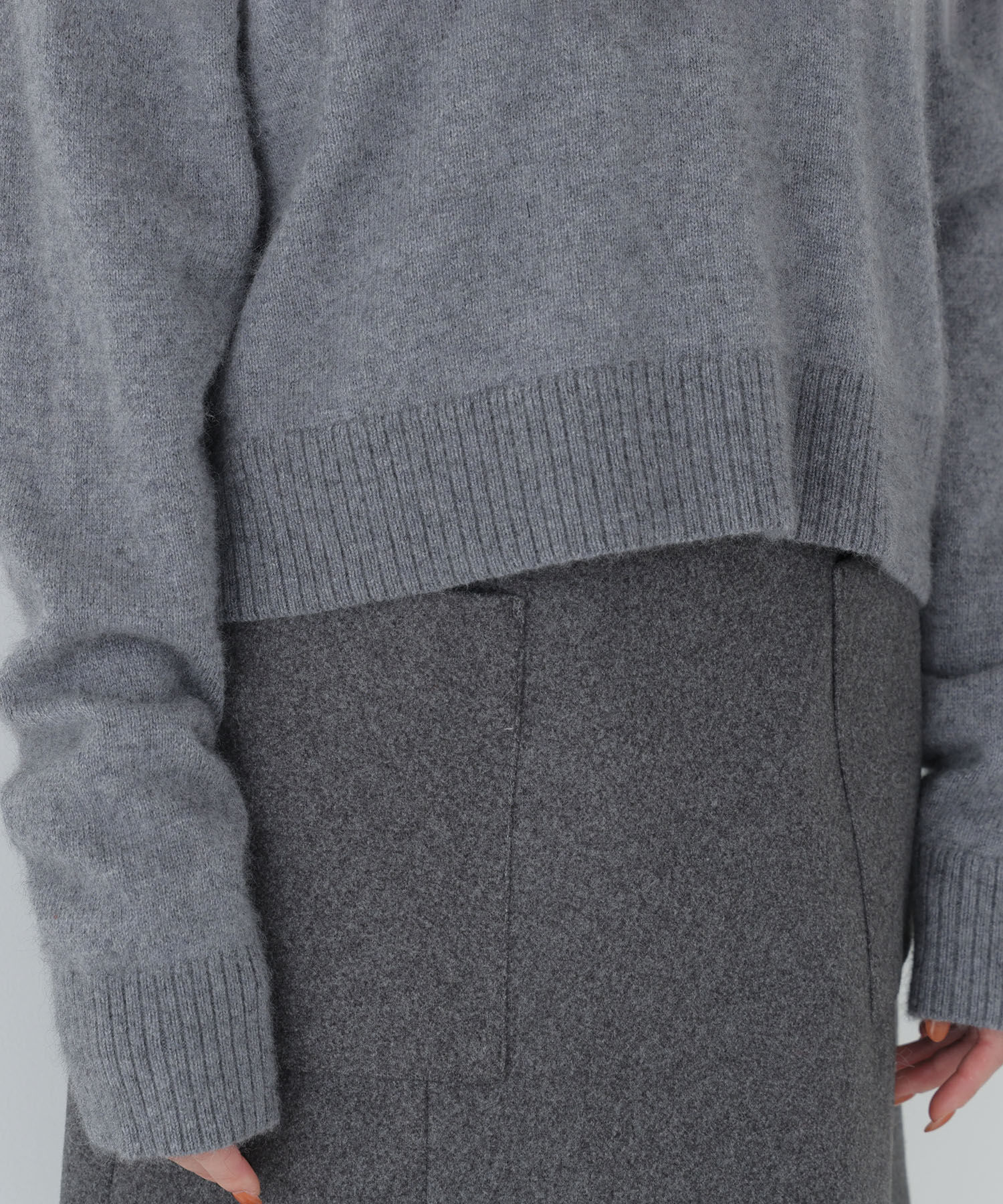  「＜ちょうど、いい服＞毎日着惚れるクロップドニット　26FW」|ニット・セーター|