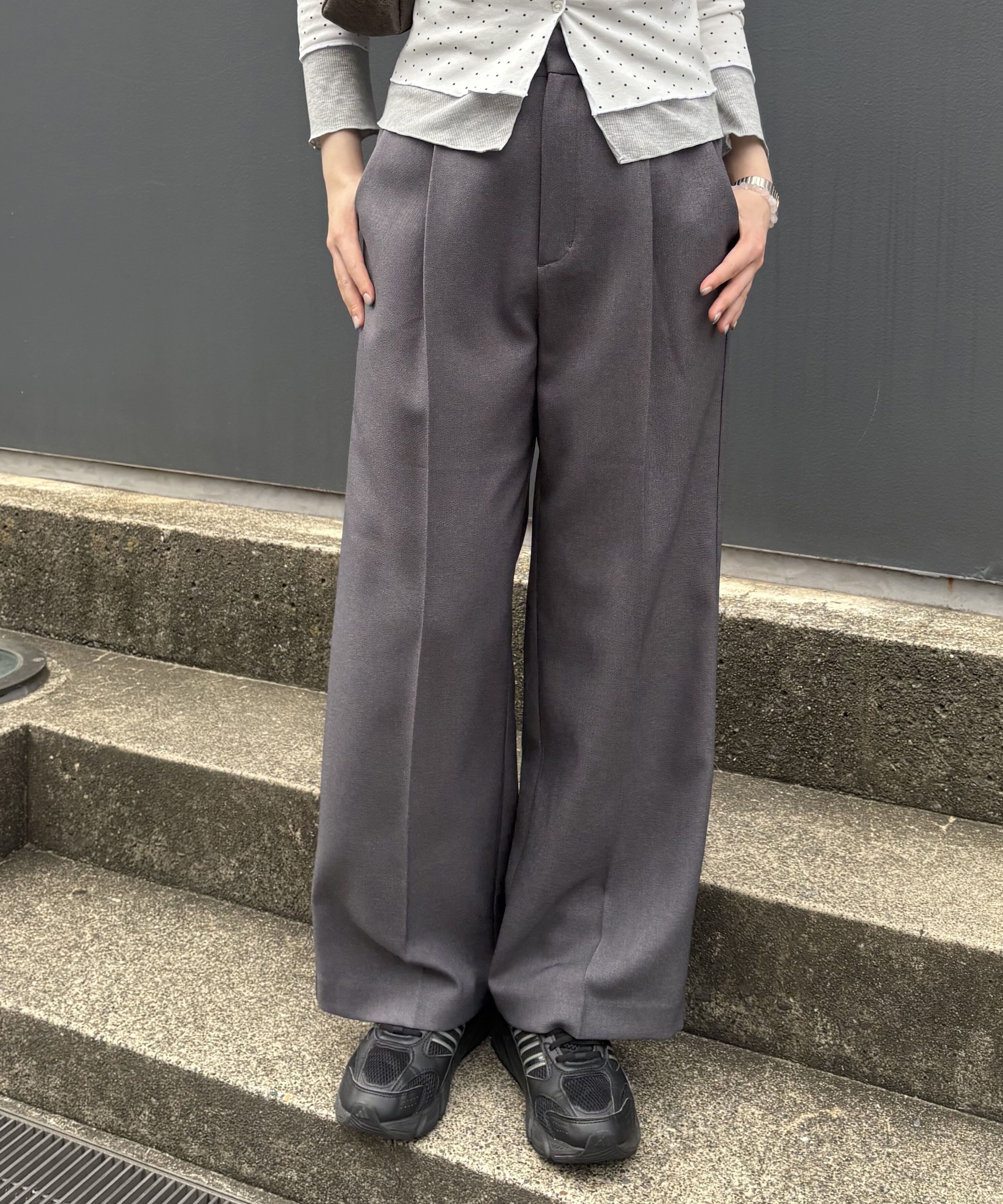 「ｳｰﾙ調ﾜﾝﾀｯｸﾜｲﾄﾞﾊﾟﾝﾂ[切らずに履ける身長別ｻｲｽﾞ/低  」|その他|チャコールグ