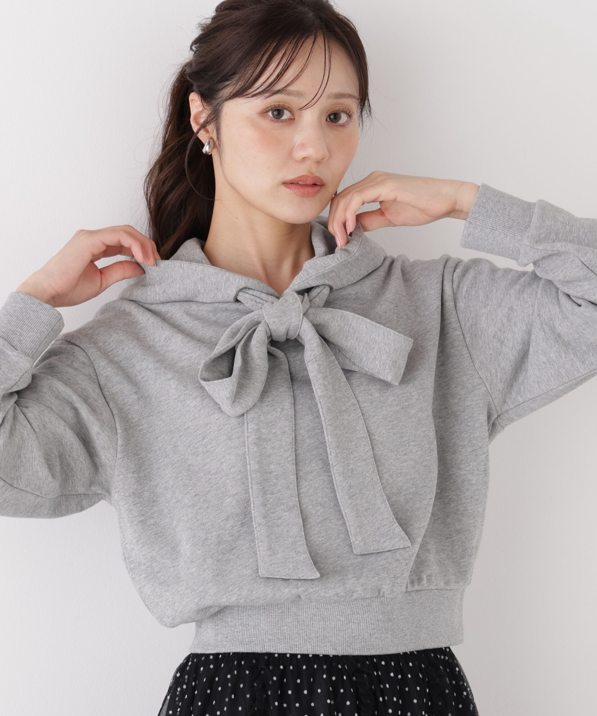 PROPORTION BODY DRESSING「＜加藤栞さん着用＞＜EDIT COLOGNE＞リボン付きフーディー」|Tシャツ・カットソー|