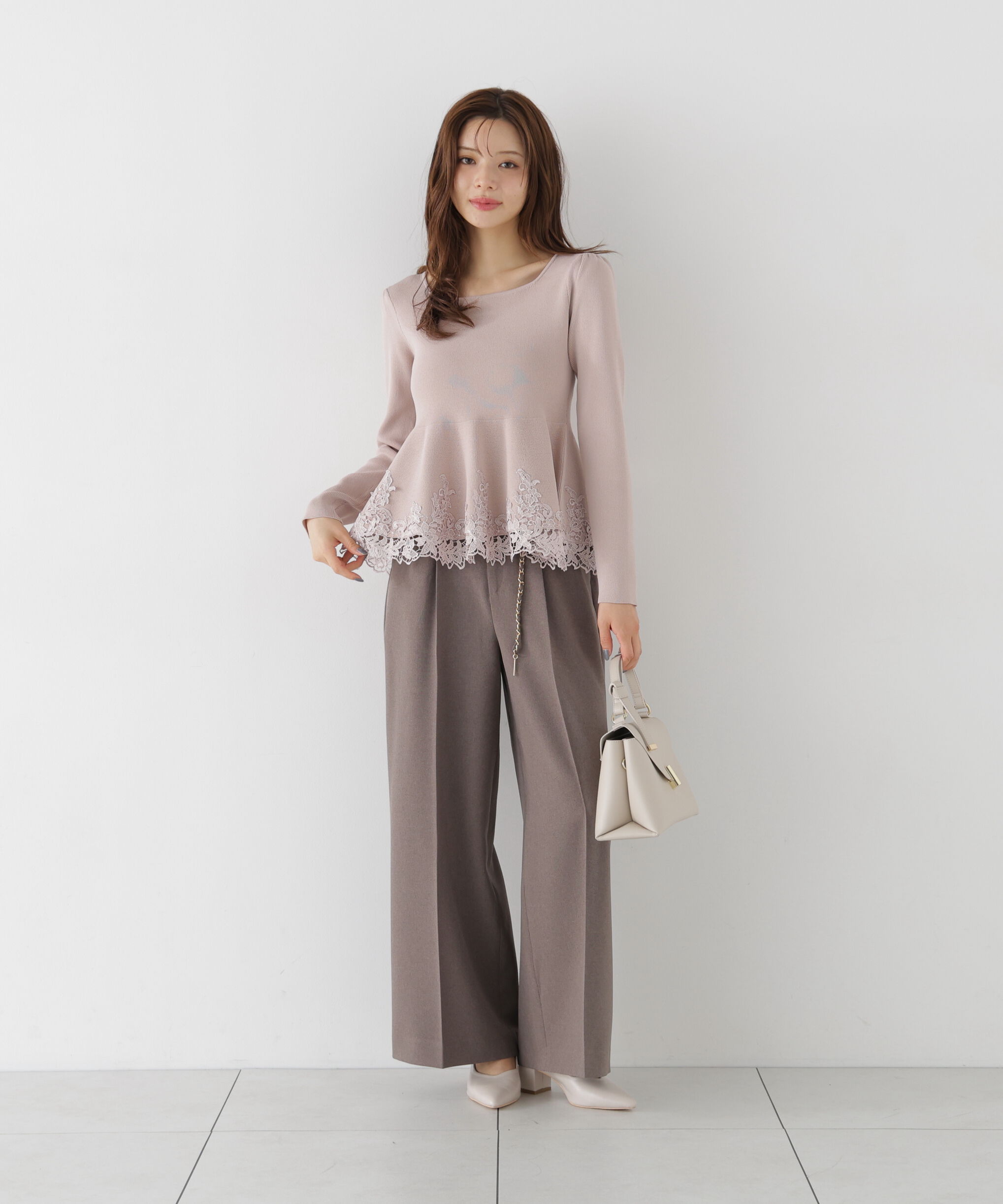 PROPORTION BODY DRESSING「<加藤栞さん着用><一部追加生産予約>ﾚｰｽﾄﾘﾑﾍﾟﾌﾟﾗﾑﾆｯﾄ 26AW」|ニット・セーター|