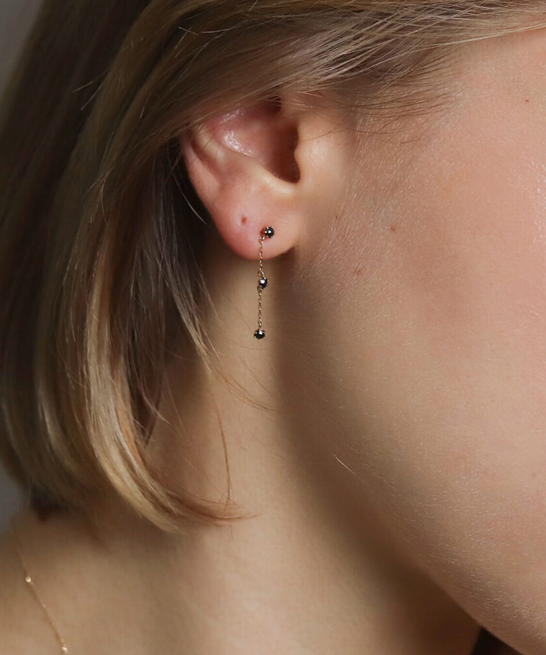  「ブラックダイヤモンド ピアス | K10YG 〈2026 WINTER COLLECTION〉」|ピアス|