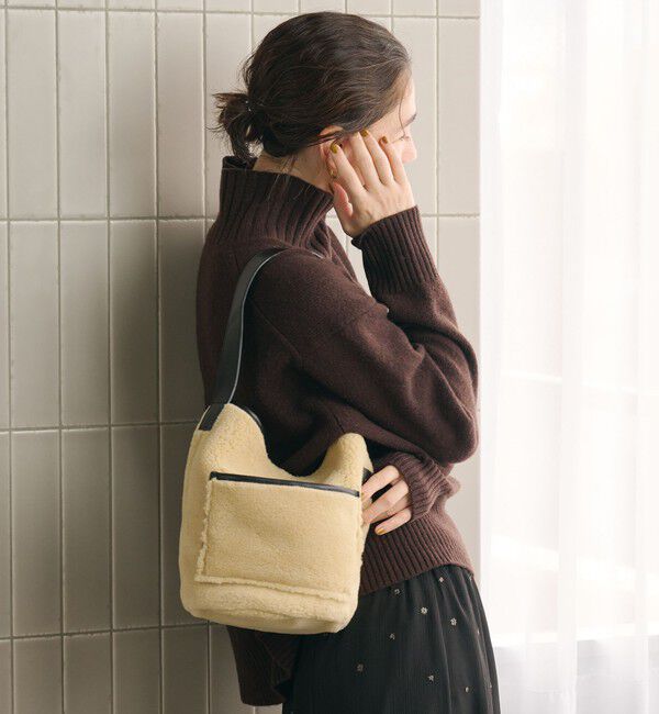 BEAUTY&YOUTH UNITED ARROWS「【別注】＜Folna＞トグル ムートンライク ワンショルダーバッグ」|ショルダー・メッセンジャー|