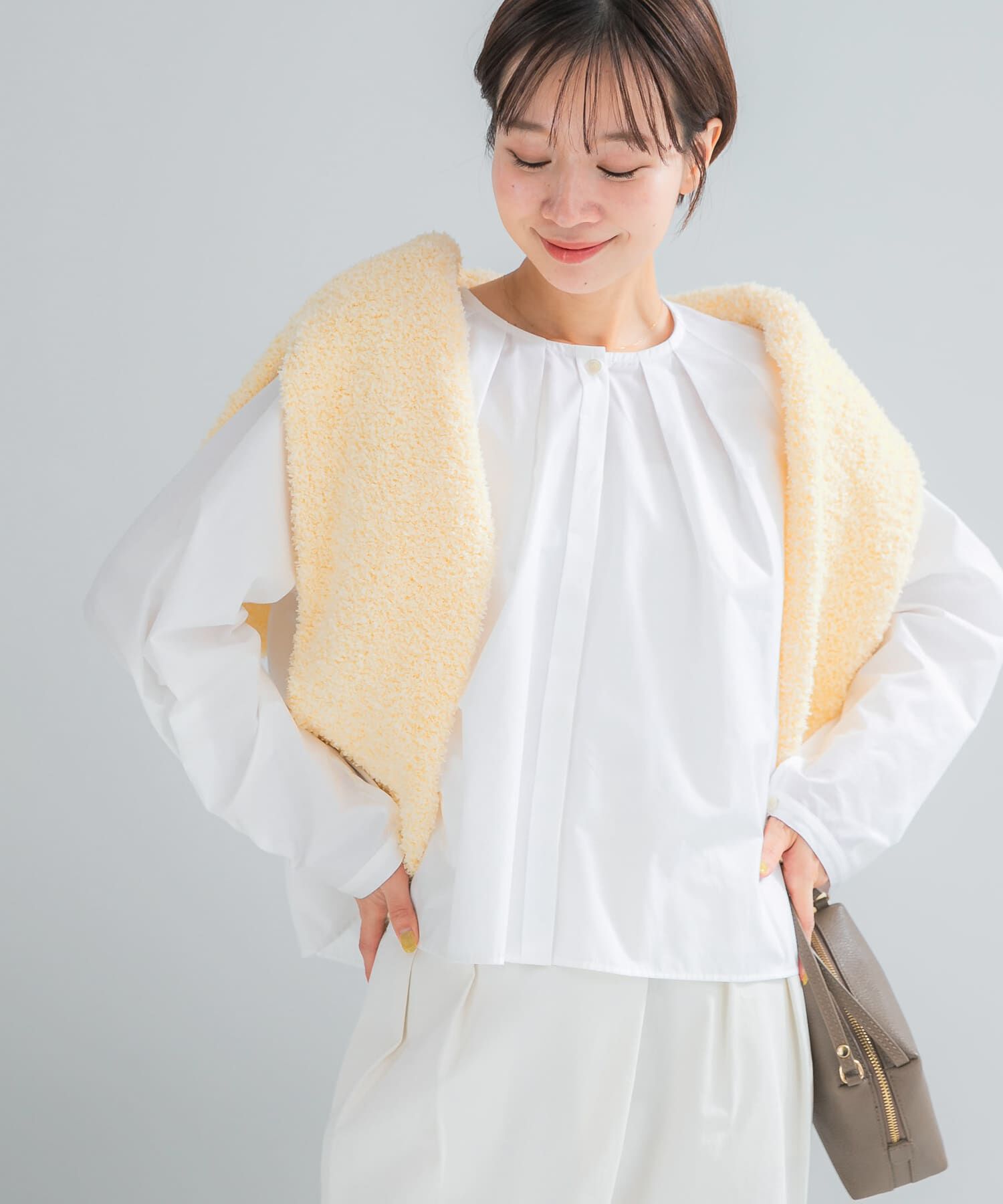 URBAN RESEARCH ROSSO「タックボリュームショートシャツブラウス」|シャツ・ブラウス|